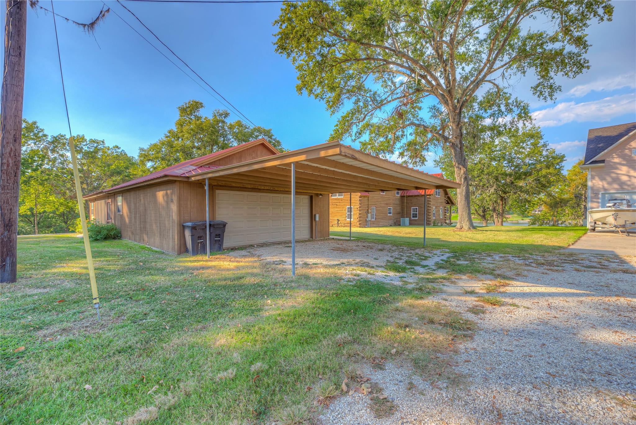 Livingston, Texas, 77351, United States, 3 Bedrooms Bedrooms, ,3 BathroomsBathrooms,Residential,Active,1961912