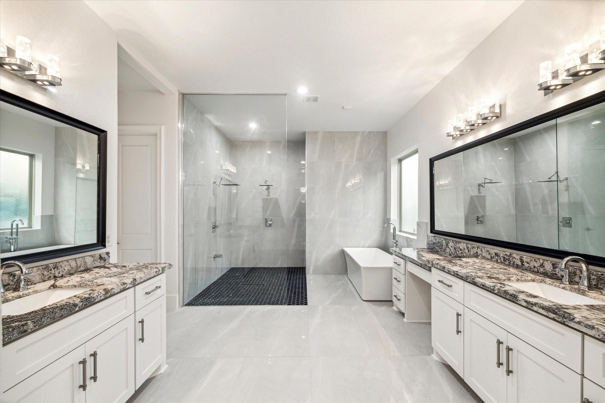 Missouri City, Texas, 77459, United States, 5 Bedrooms Bedrooms, ,7 BathroomsBathrooms,Residential,Active,1926679