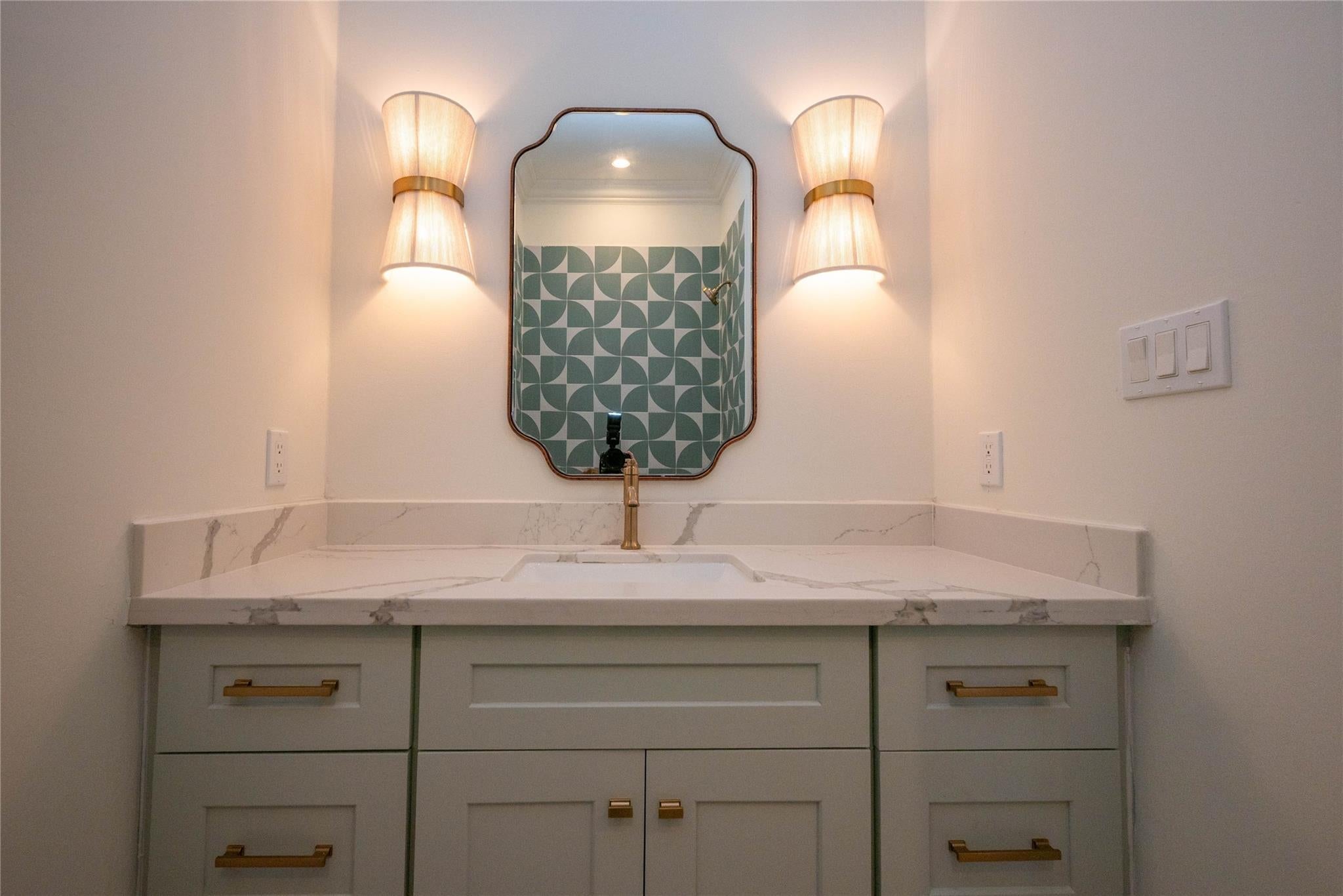 Galveston, Texas, 77554, United States, 6 Bedrooms Bedrooms, ,6 BathroomsBathrooms,Residential,Active,2014924