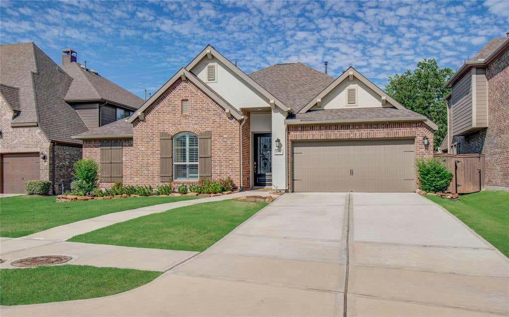 16811 HOLTWOOD OAK DR, HUMBLE, TX 77346, photo 1 of 35