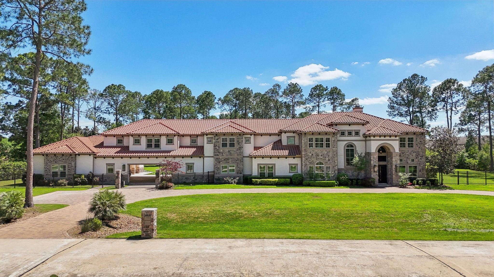 Richmond, Texas, 77406, United States, 11 Bedrooms Bedrooms, ,15 BathroomsBathrooms,Residential,Active,1914837