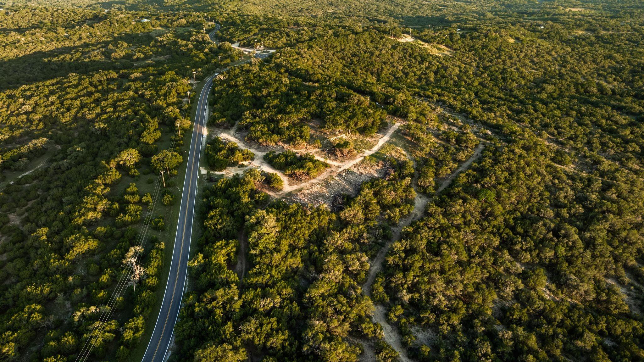 Marble Falls, Texas, 78654, United States, 4 Bedrooms Bedrooms, ,5 BathroomsBathrooms,Residential,Active,1913986