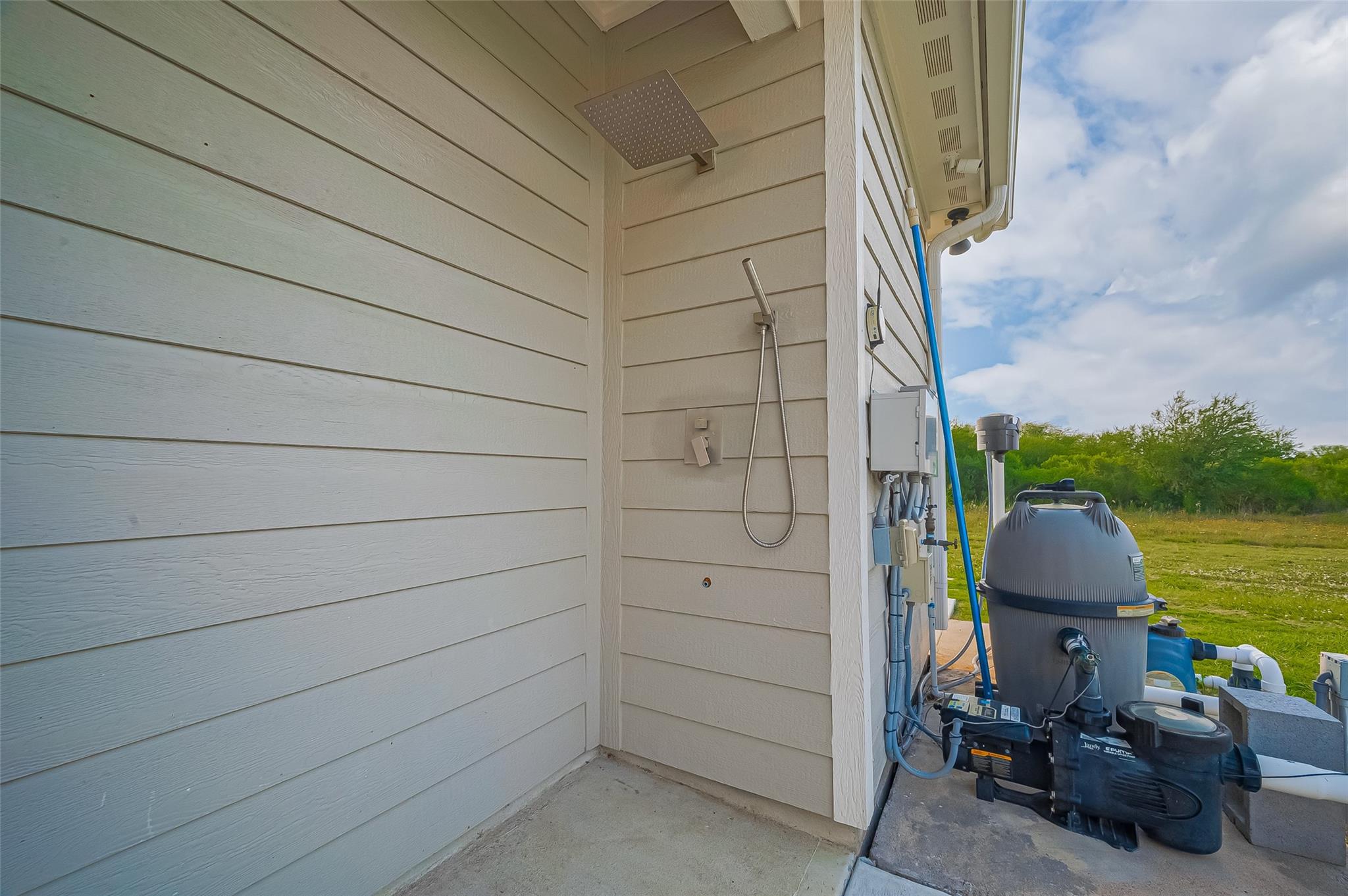 Guy, Texas, 77444, United States, 3 Bedrooms Bedrooms, ,3 BathroomsBathrooms,Residential,Active,1828702