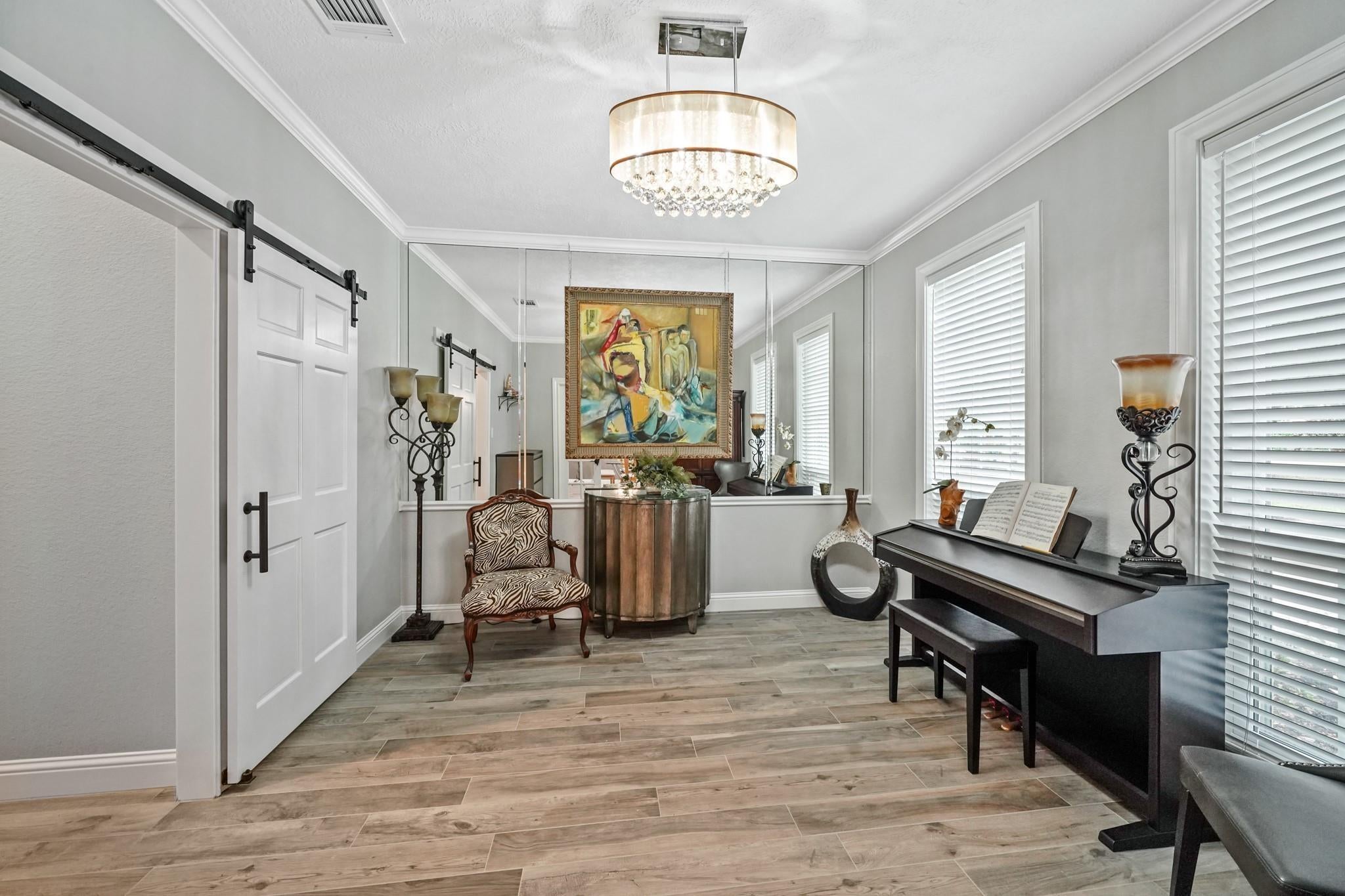 Sugar Land, Texas, 77479, United States, 5 Bedrooms Bedrooms, ,4 BathroomsBathrooms,Residential,Active,2009839