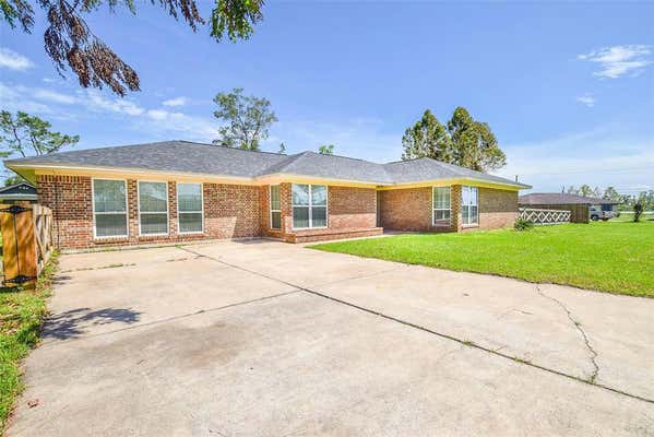 110 WARSAW WAY, JONES CREEK, TX 77541 - Image 1