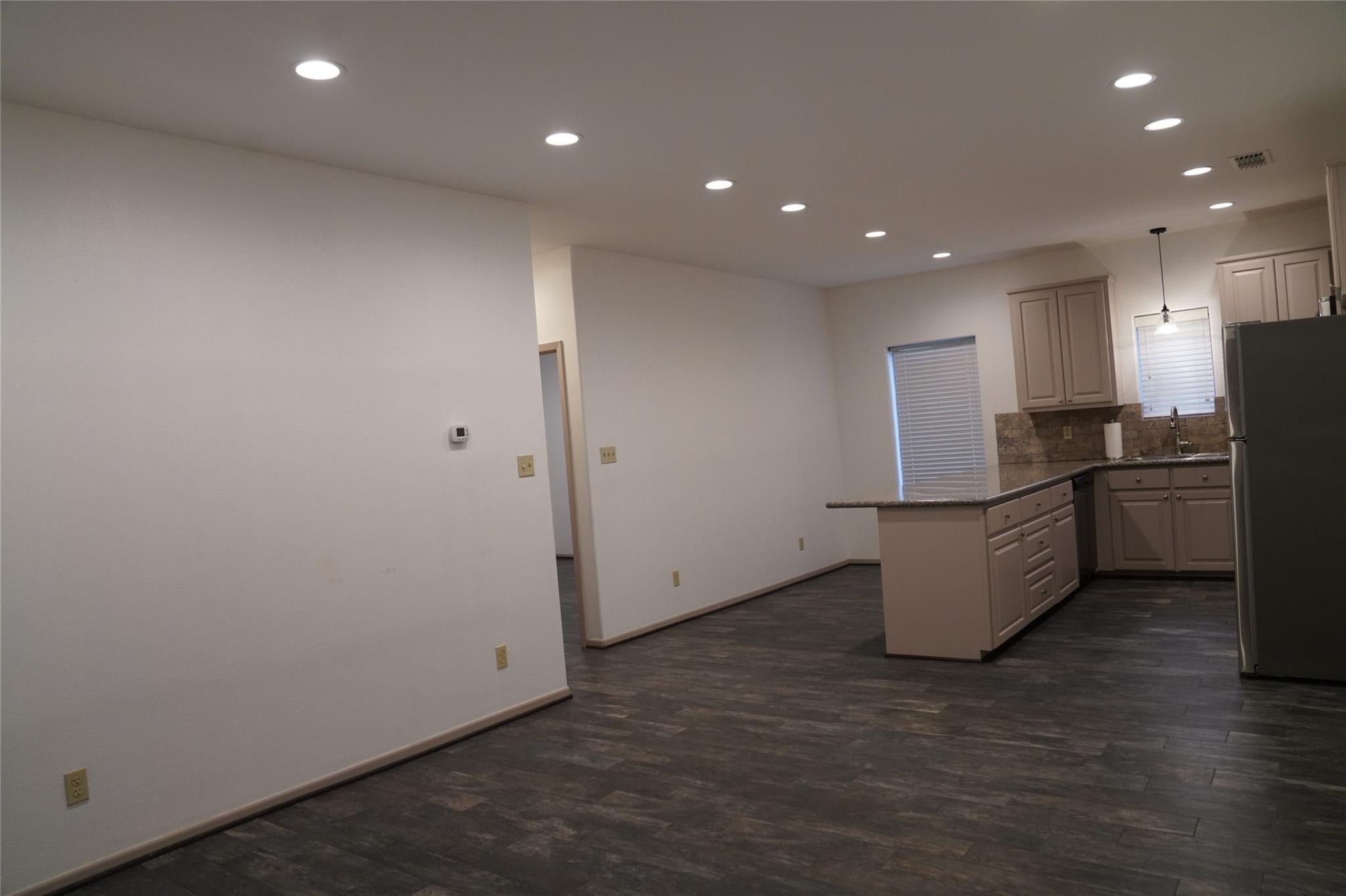 Sheridan, Texas, 77475, United States, 8 Bedrooms Bedrooms, ,5 BathroomsBathrooms,Residential,Active,1954329