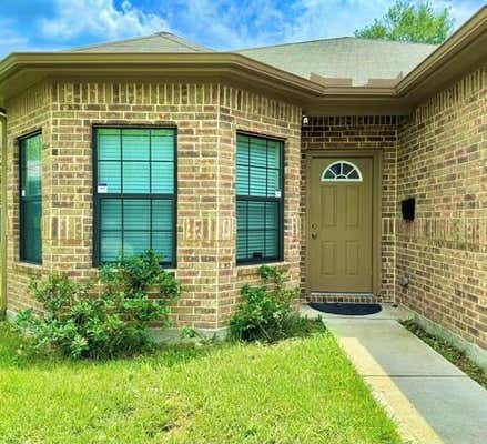 5826 THRUSH DR, HOUSTON, TX 77033 - Image 1