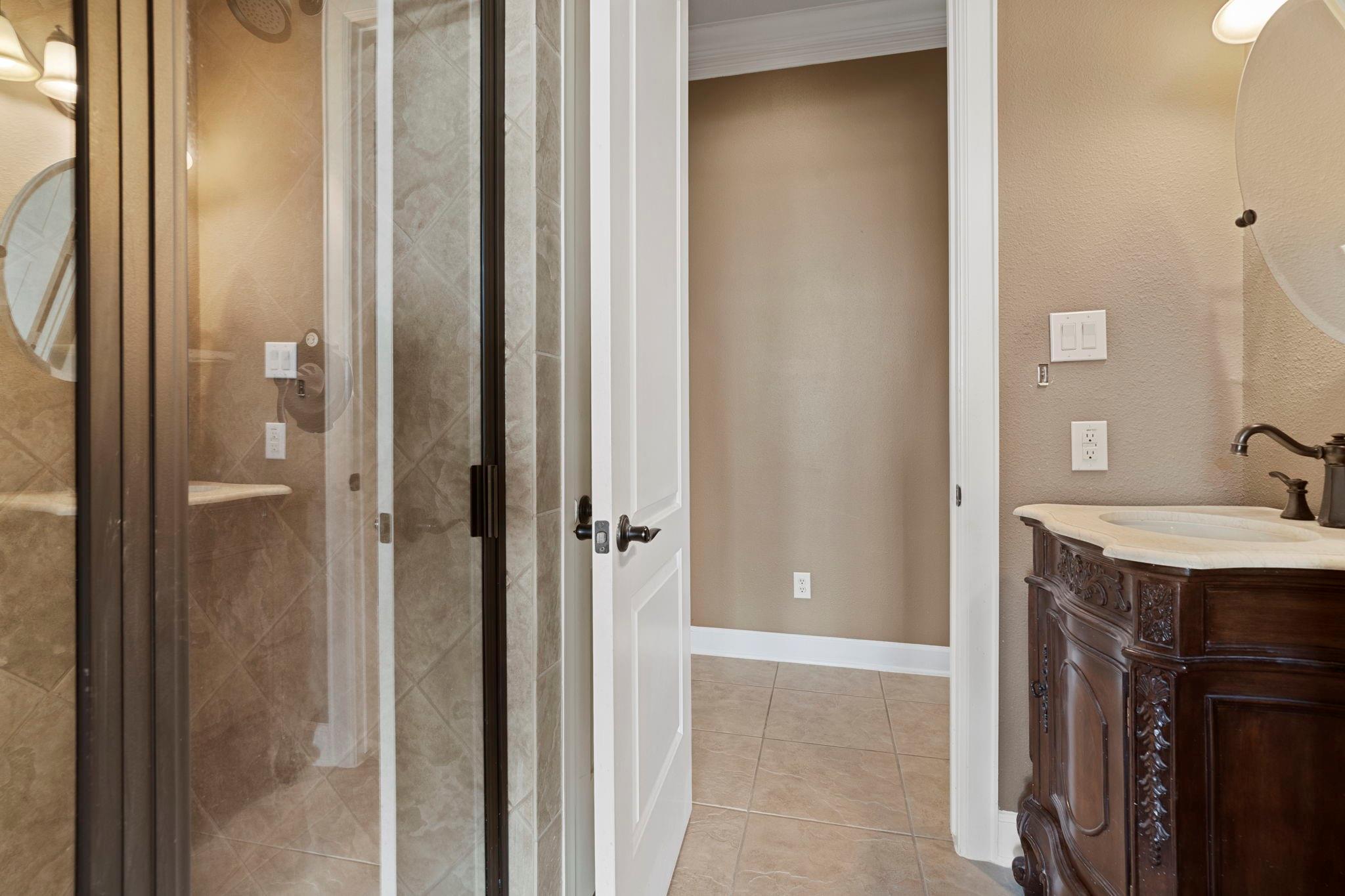 Needville, Texas, 77461, United States, 4 Bedrooms Bedrooms, ,4 BathroomsBathrooms,Residential,Active,1999933