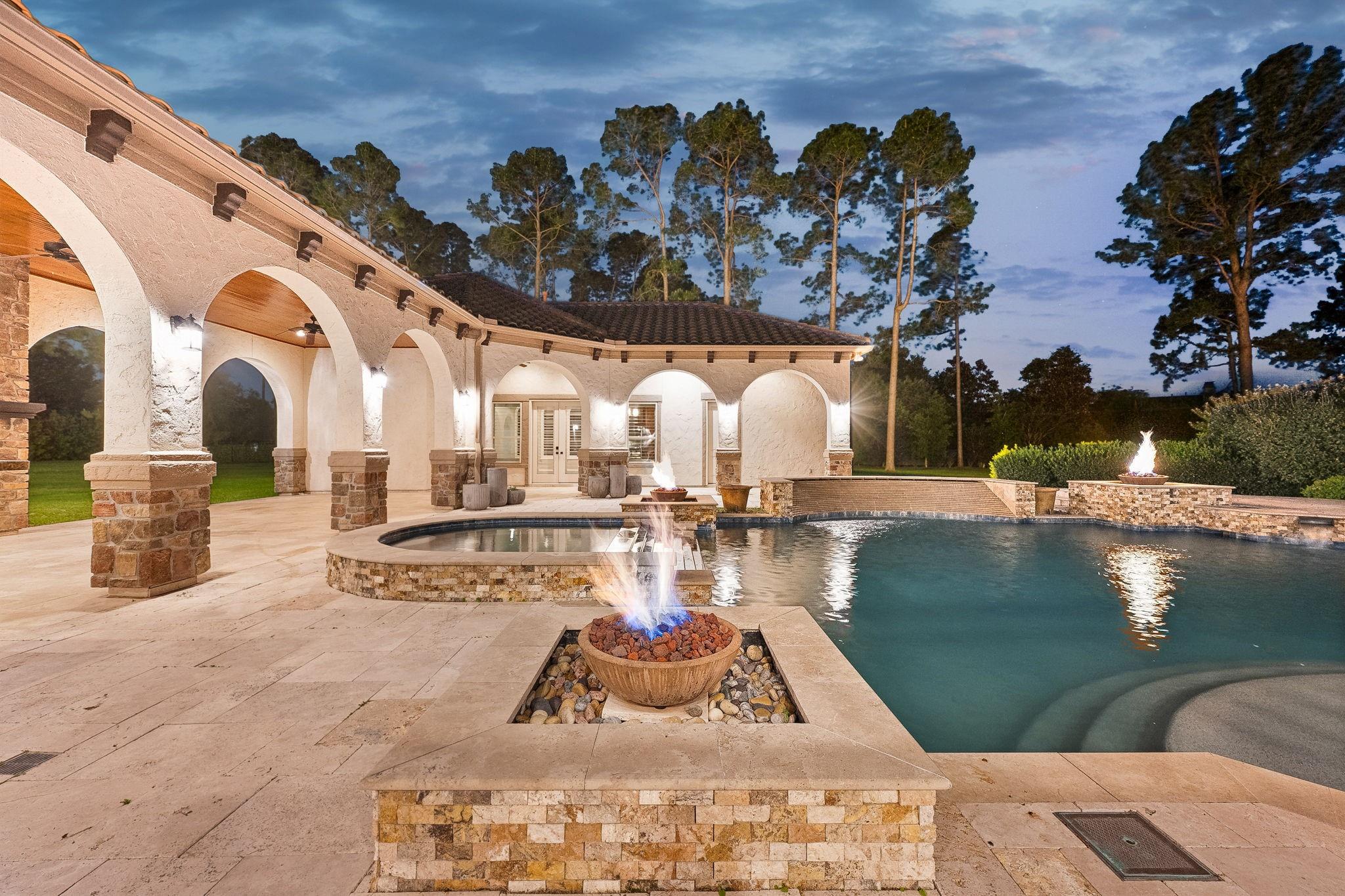 Richmond, Texas, 77406, United States, 11 Bedrooms Bedrooms, ,15 BathroomsBathrooms,Residential,Active,1914837