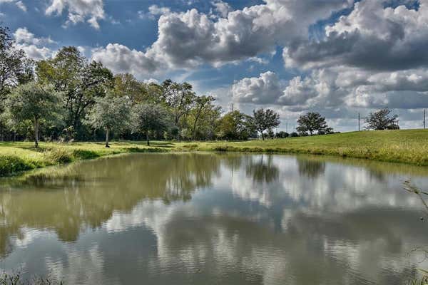 000 BARTLETT TRCT 2 ROAD, SEALY, TX 77474, photo 3 of 37