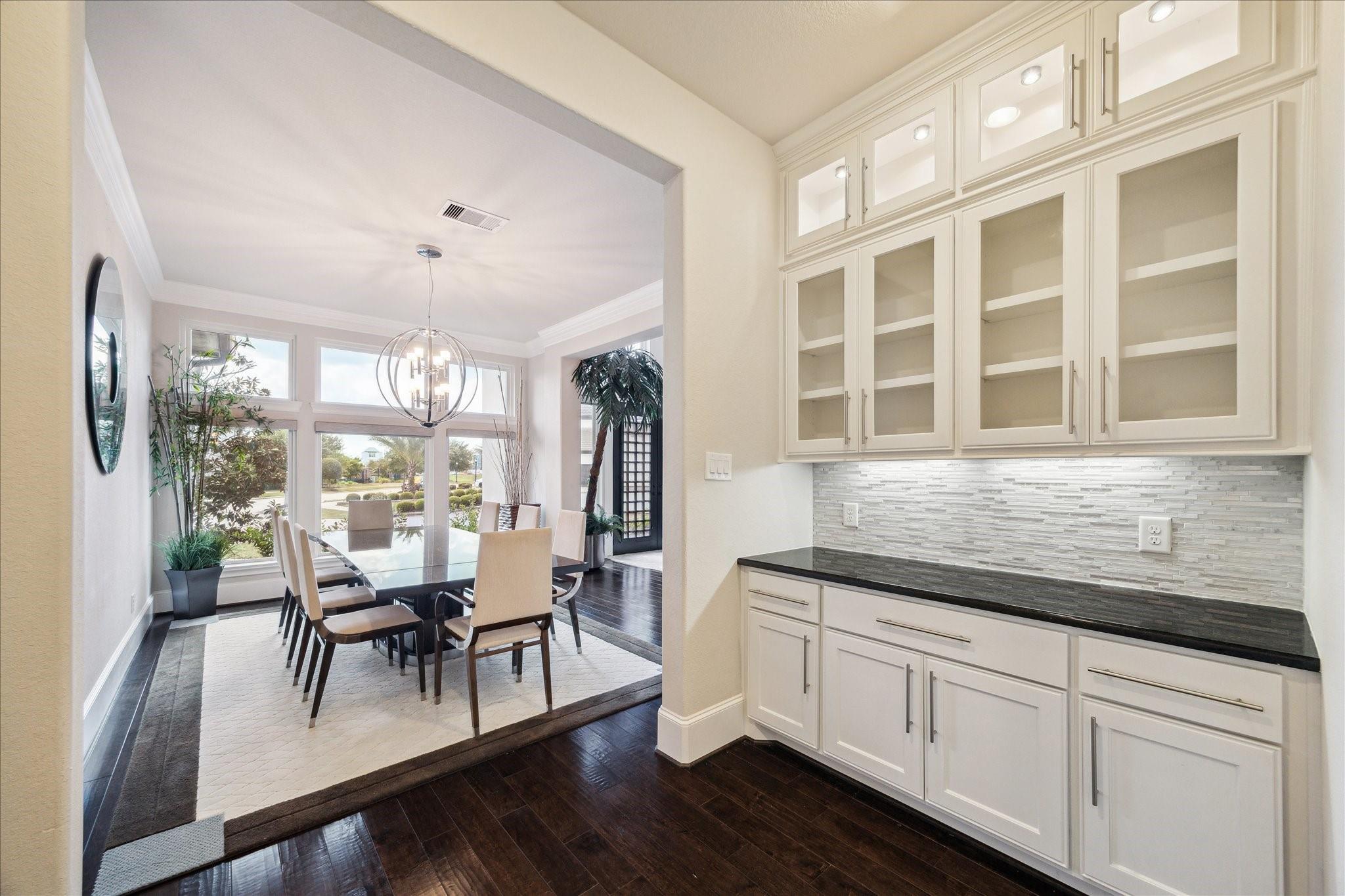 Sugar Land, Texas, 77479, United States, 5 Bedrooms Bedrooms, ,6 BathroomsBathrooms,Residential,Active,1952042