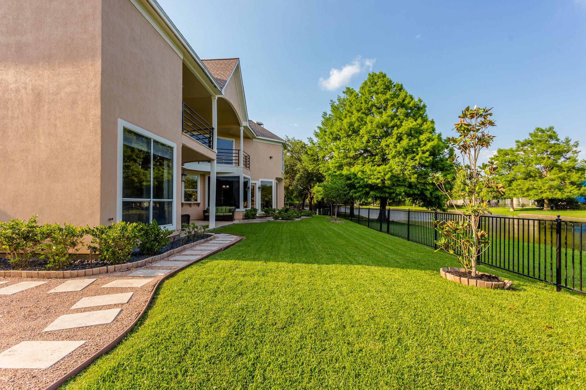 Sugar Land, Texas, 77479, United States, 5 Bedrooms Bedrooms, ,5 BathroomsBathrooms,Residential,Active,1900192
