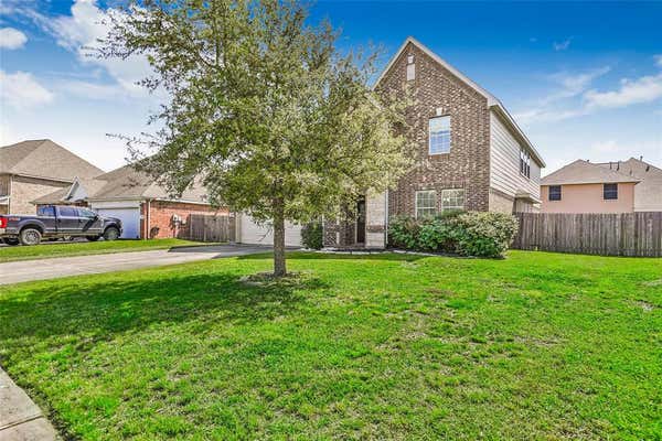 8610 LYNN BROOK LN, BAYTOWN, TX 77523 - Image 1