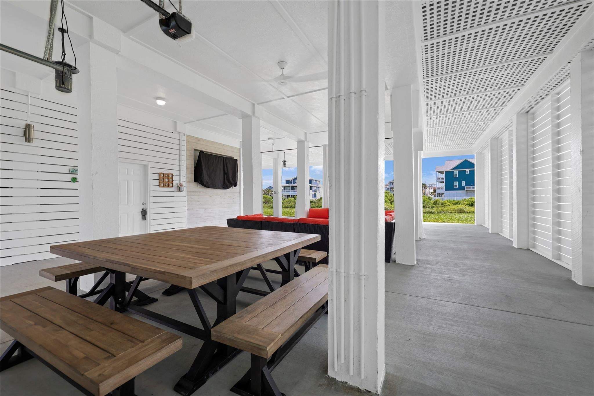 Galveston, Texas, 77554, United States, 4 Bedrooms Bedrooms, ,5 BathroomsBathrooms,Residential,Active,2007141