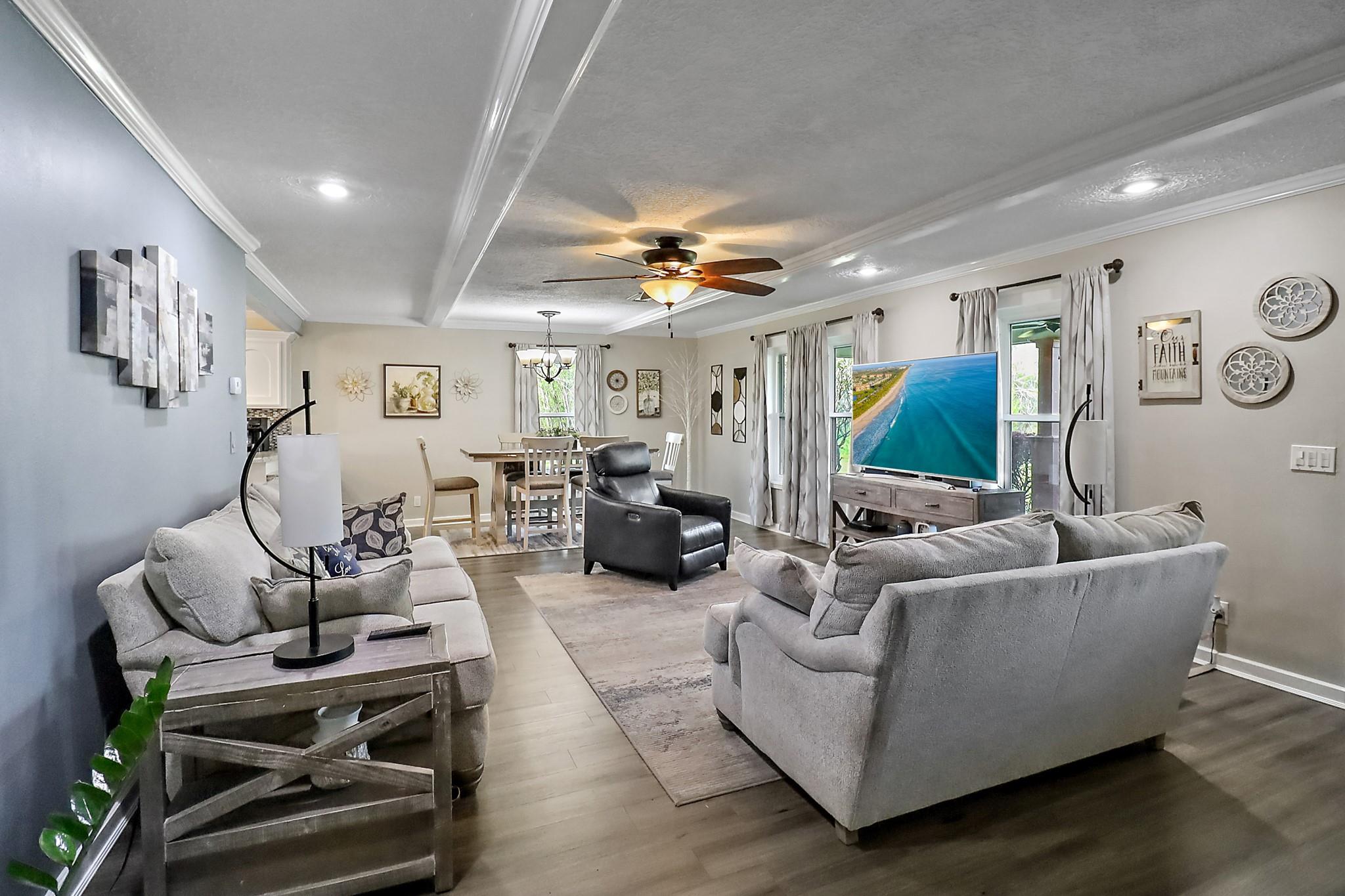 Crosby, Texas, 77532, United States, 4 Bedrooms Bedrooms, ,2 BathroomsBathrooms,Residential,Active,2003559