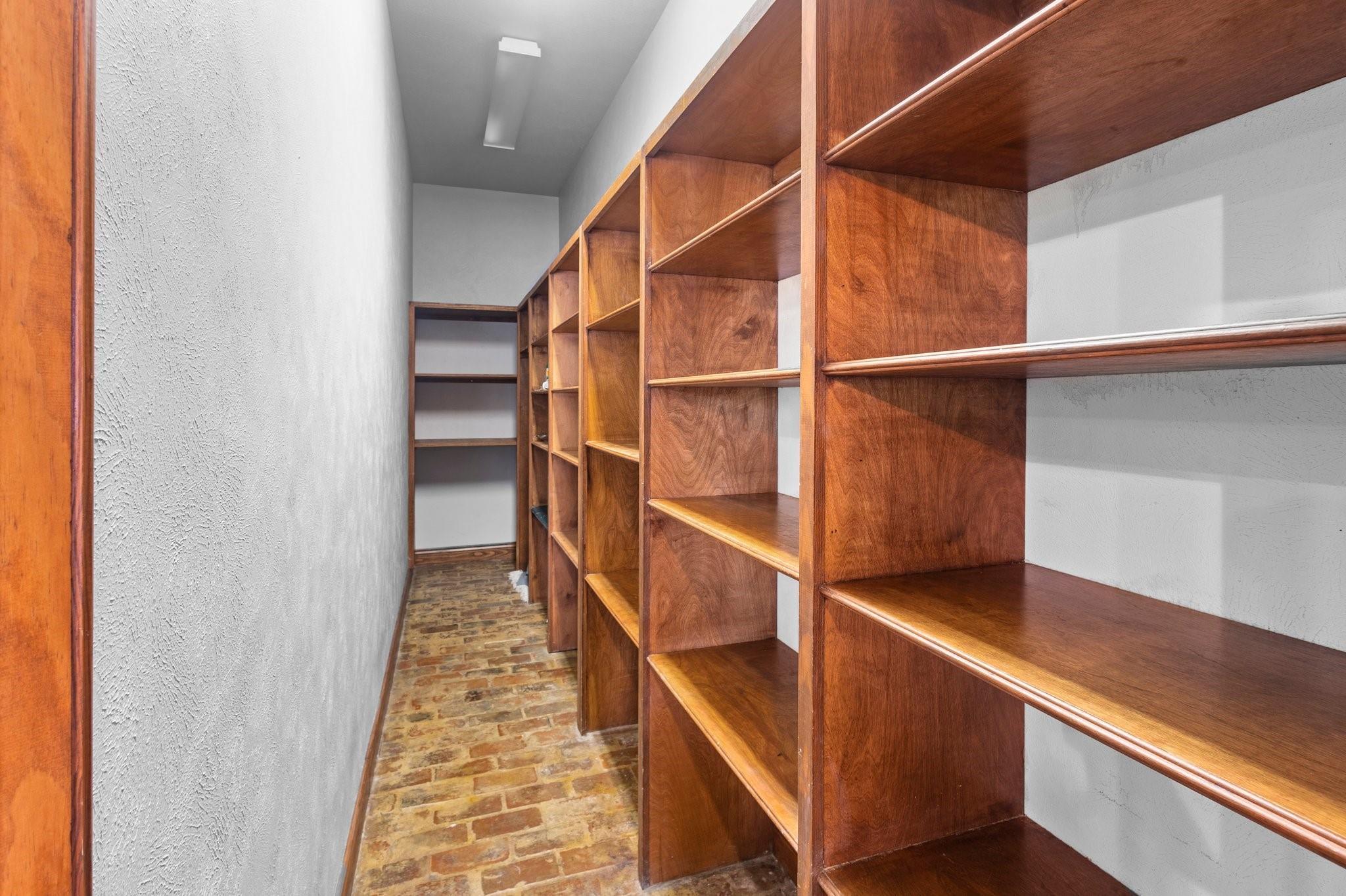 Winnie, Texas, 77665, United States, 3 Bedrooms Bedrooms, ,4 BathroomsBathrooms,Residential,Active,2009857