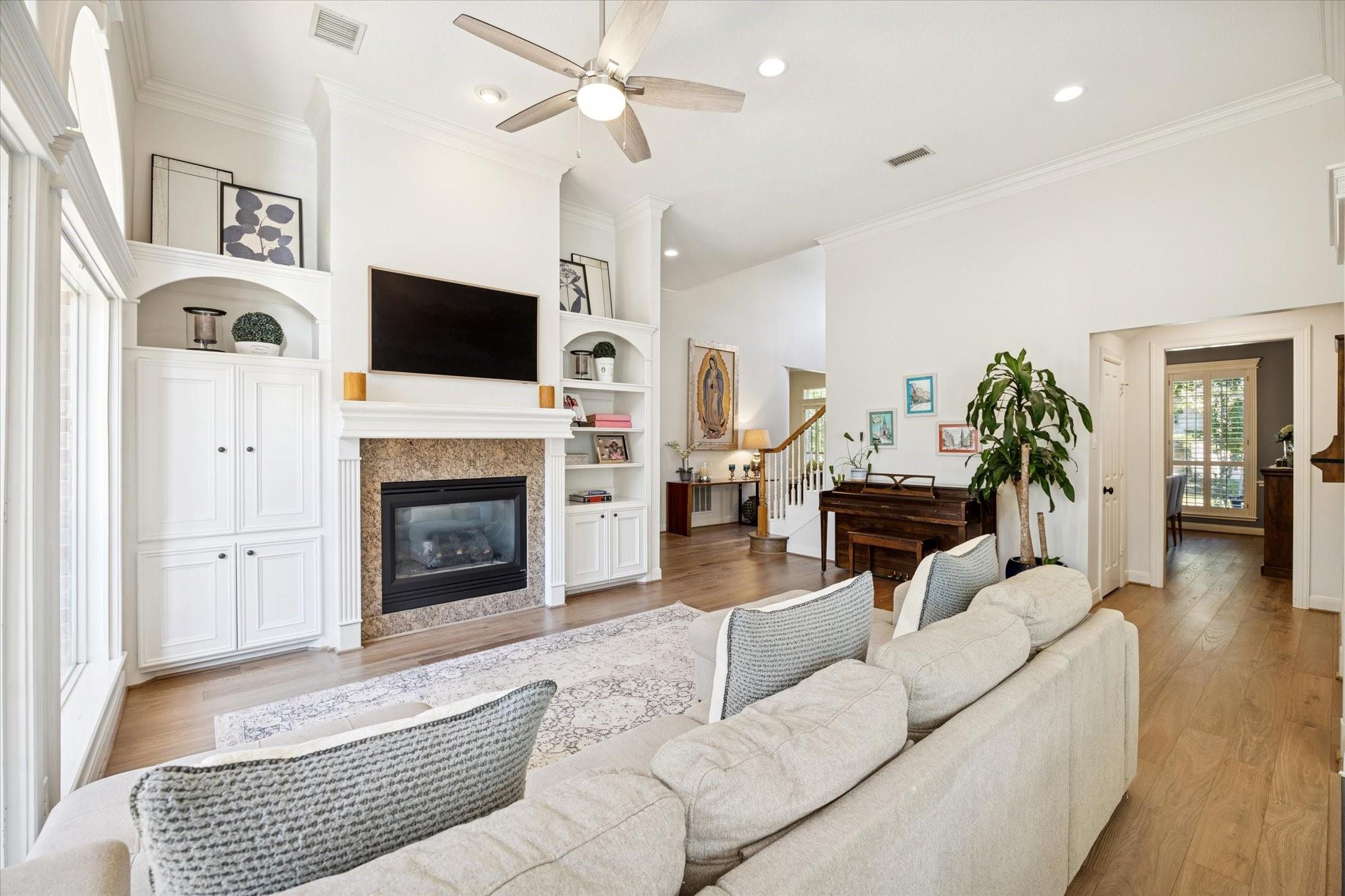 The Woodlands, Texas, 77382, United States, 4 Bedrooms Bedrooms, ,5 BathroomsBathrooms,Residential,Active,1989781