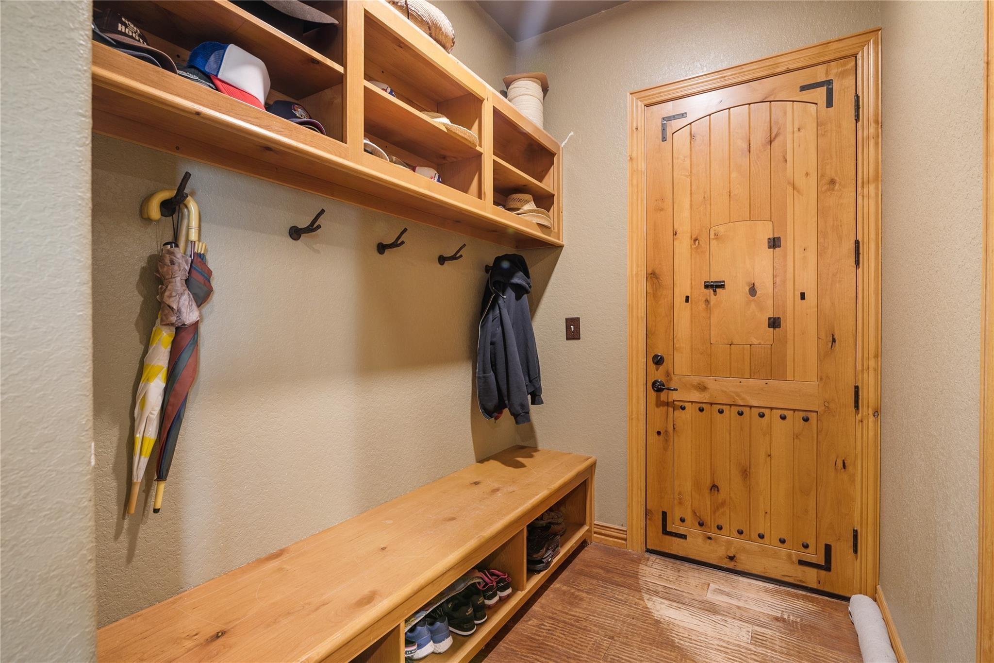 Sweeny, Texas, 77480, United States, 5 Bedrooms Bedrooms, ,5 BathroomsBathrooms,Residential,Active,1919065