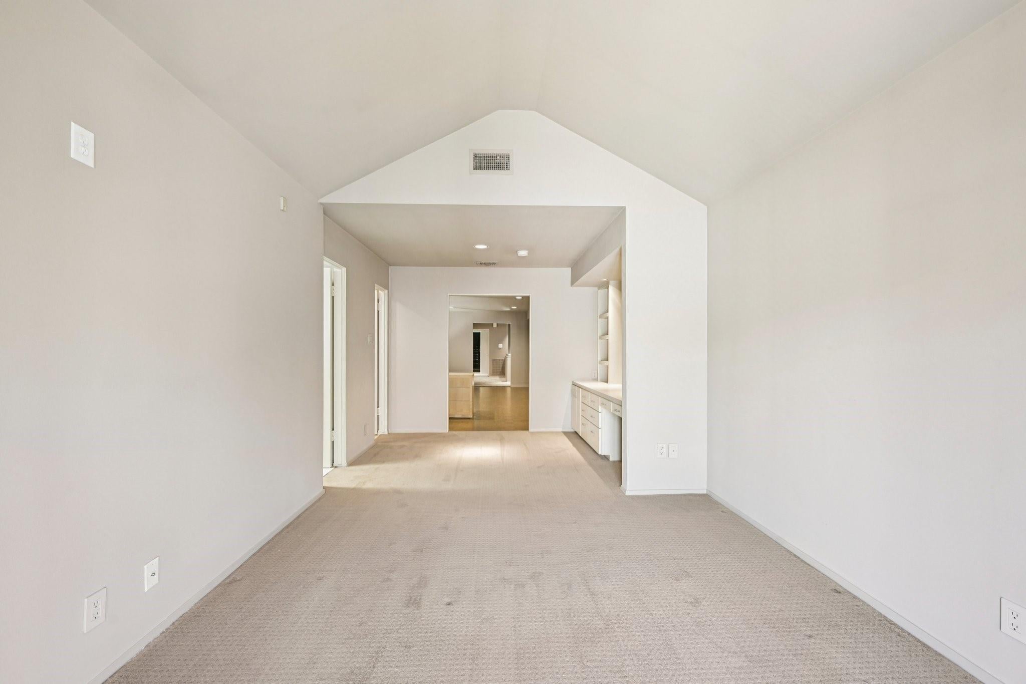 Houston, Texas, 77027, United States, 3 Bedrooms Bedrooms, ,4 BathroomsBathrooms,Residential,Active,1969670