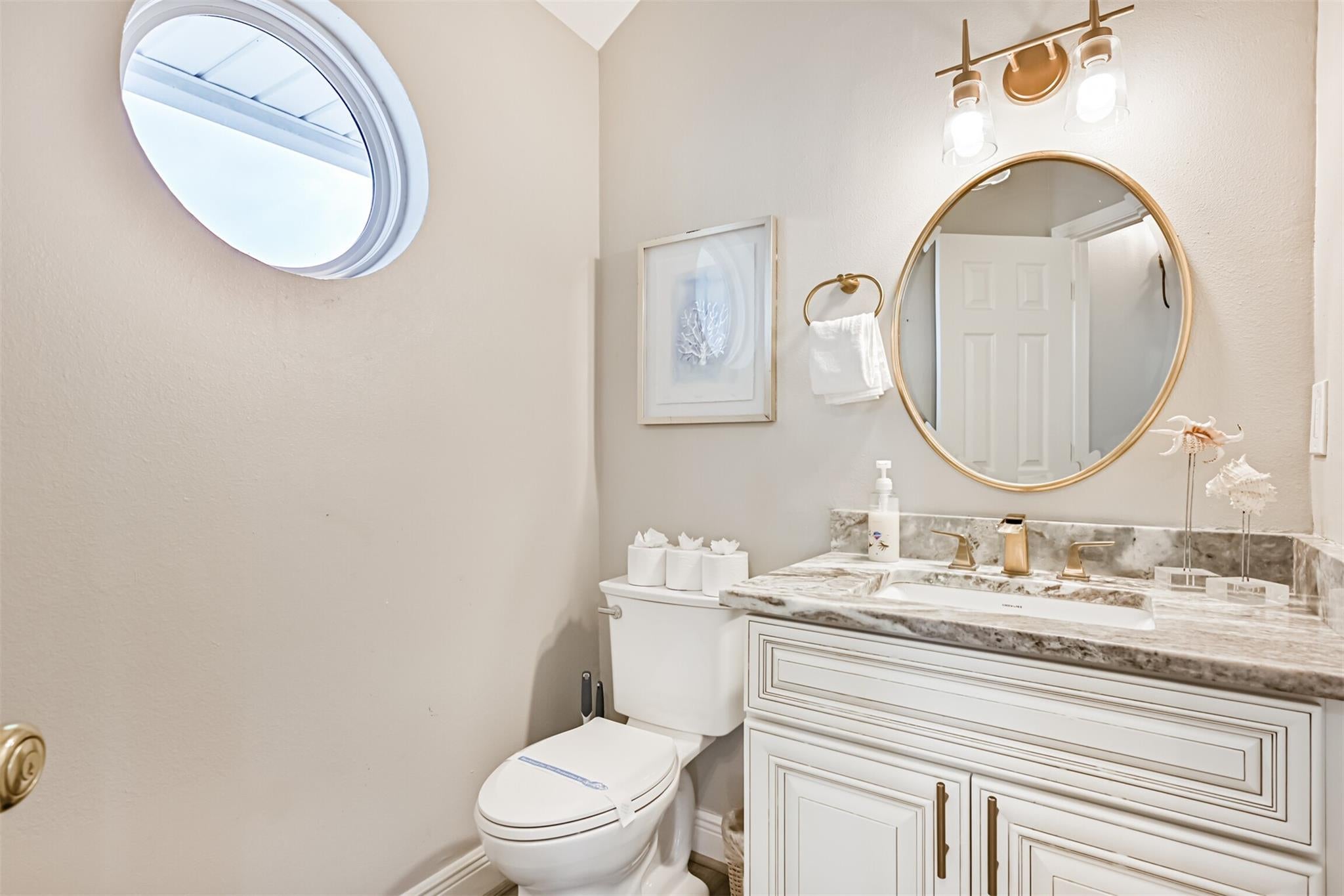 Galveston, Texas, 77554, United States, 6 Bedrooms Bedrooms, ,7 BathroomsBathrooms,Residential,Active,1907960