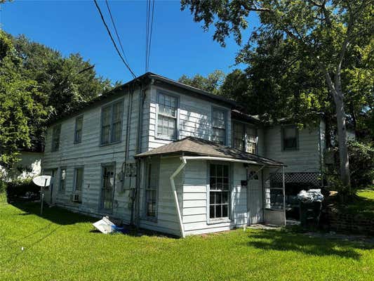 928 UNIVERSITY AVE, HUNTSVILLE, TX 77320 - Image 1