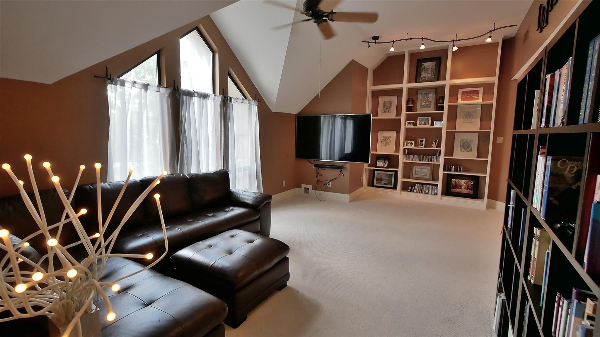 Houston, Texas, 77094, United States, 4 Bedrooms Bedrooms, ,6 BathroomsBathrooms,Residential,Active,1913974