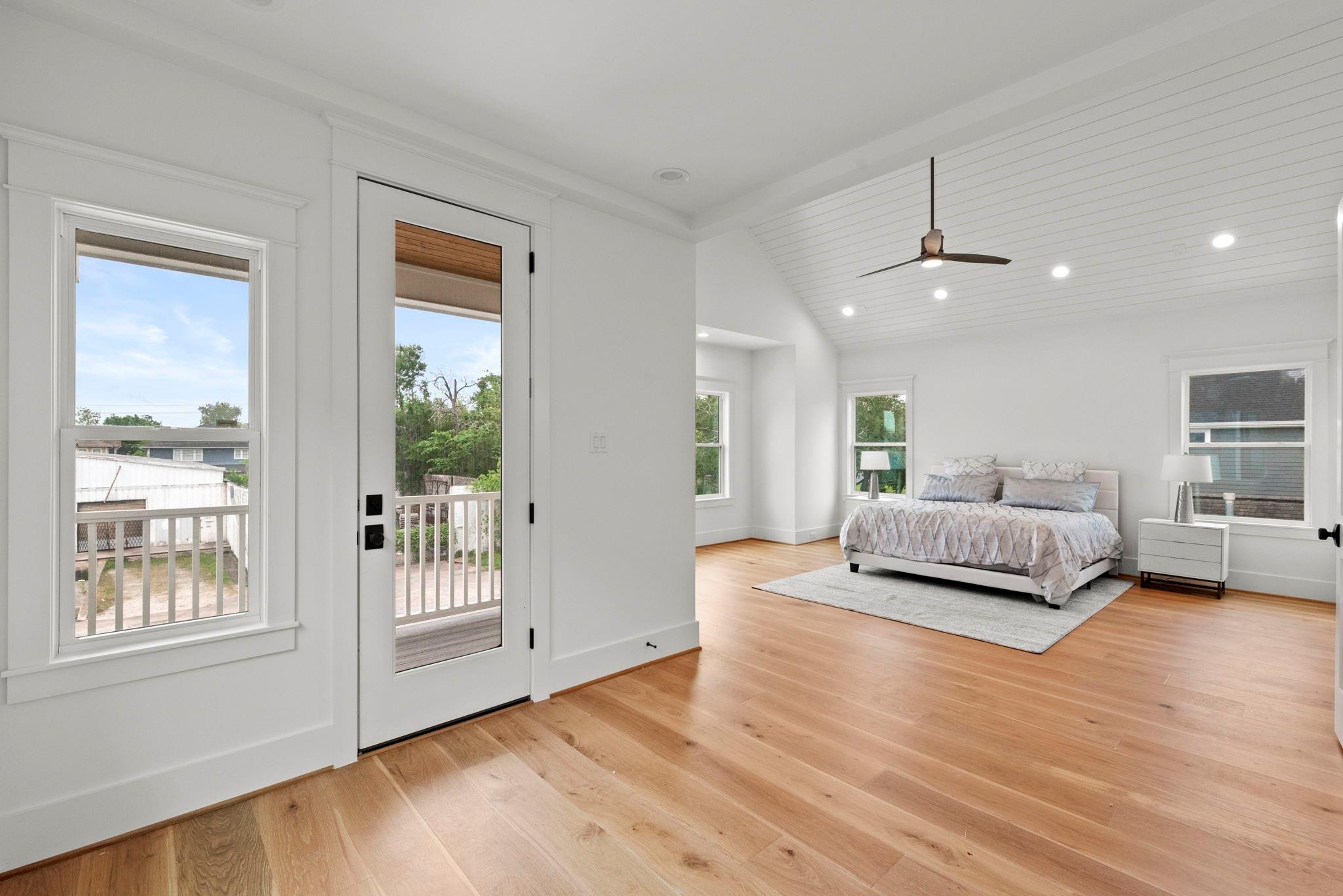 Houston, Texas, 77008, United States, 4 Bedrooms Bedrooms, ,5 BathroomsBathrooms,Residential,Active,1990668