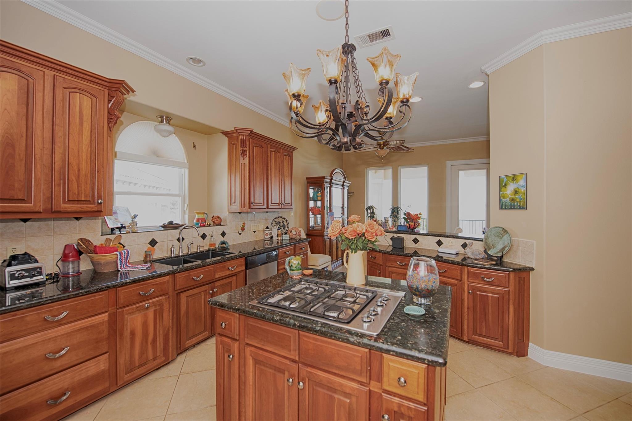 League City, Texas, 77565, United States, 3 Bedrooms Bedrooms, ,4 BathroomsBathrooms,Residential,Active,1843467