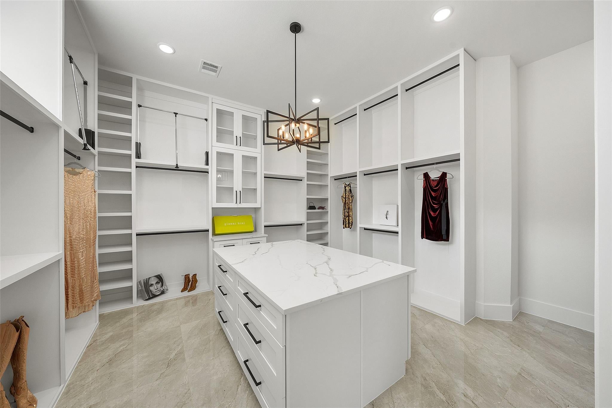 Montgomery, Texas, 77356, United States, 4 Bedrooms Bedrooms, ,4 BathroomsBathrooms,Residential,Active,2018186