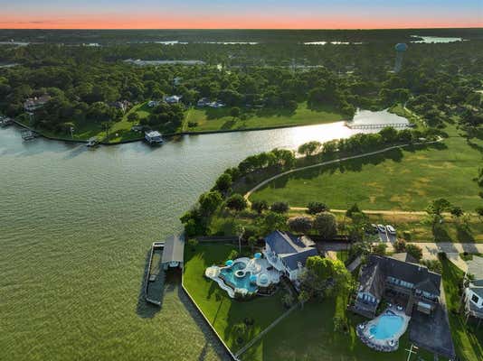 602 SHOREWOOD DR, TAYLOR LAKE VILLAGE, TX 77586 - Image 1