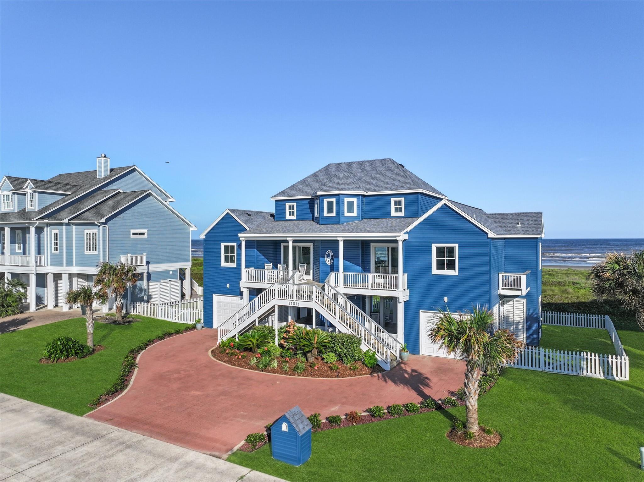 Galveston, Texas, 77554, United States, ,4 BathroomsBathrooms,Residential,Active,1704237