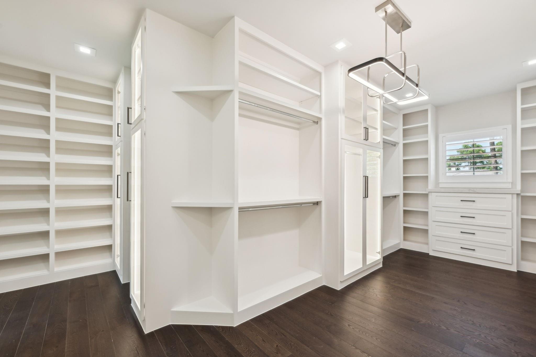 Richmond, Texas, 77406, United States, 11 Bedrooms Bedrooms, ,15 BathroomsBathrooms,Residential,Active,1914837