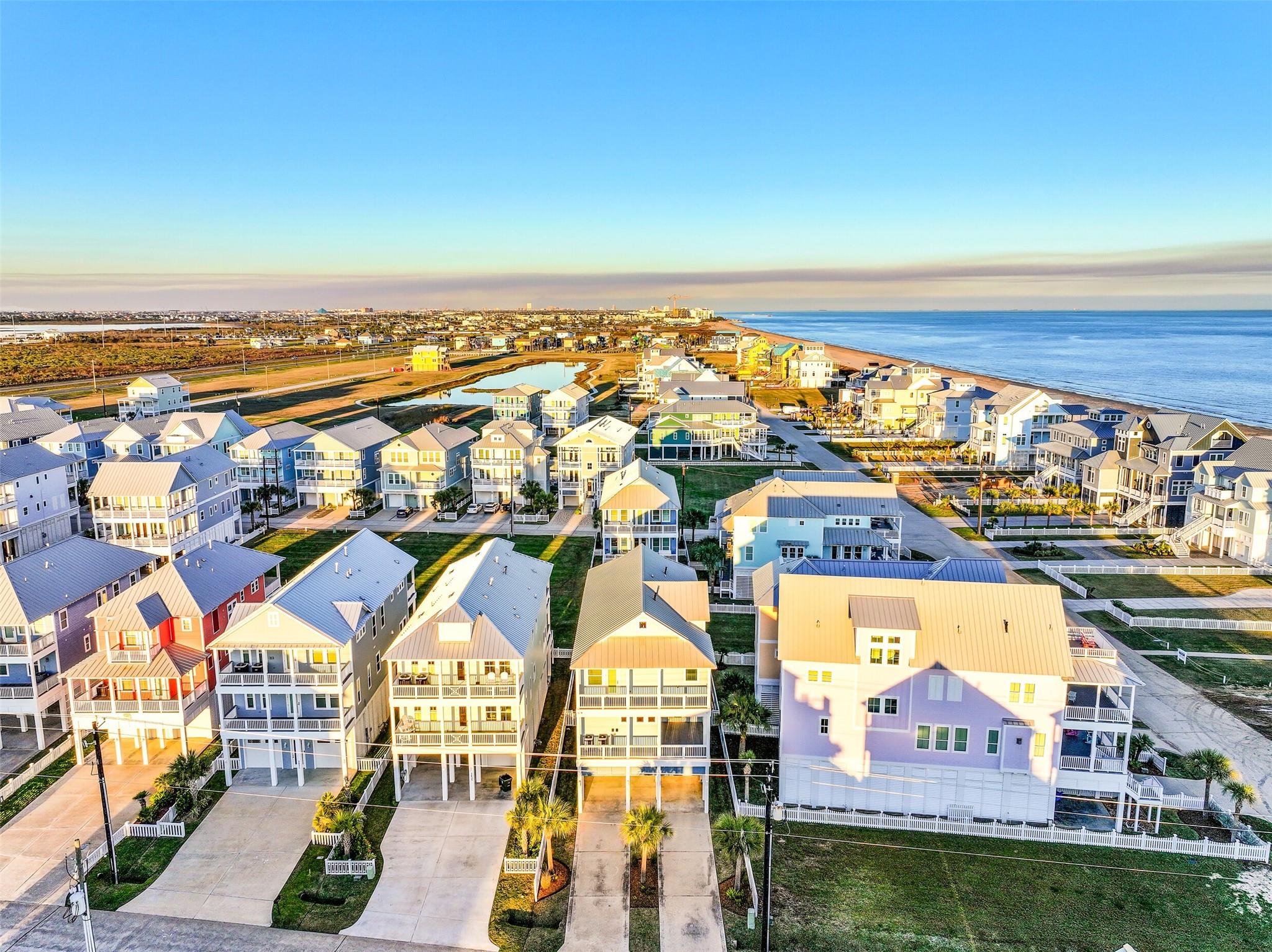 Galveston, Texas, 77554, United States, 4 Bedrooms Bedrooms, ,5 BathroomsBathrooms,Residential,Active,2011856