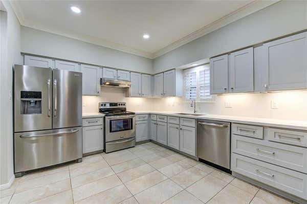 2901 BAMMEL LN APT 30, HOUSTON, TX 77098 - Image 1