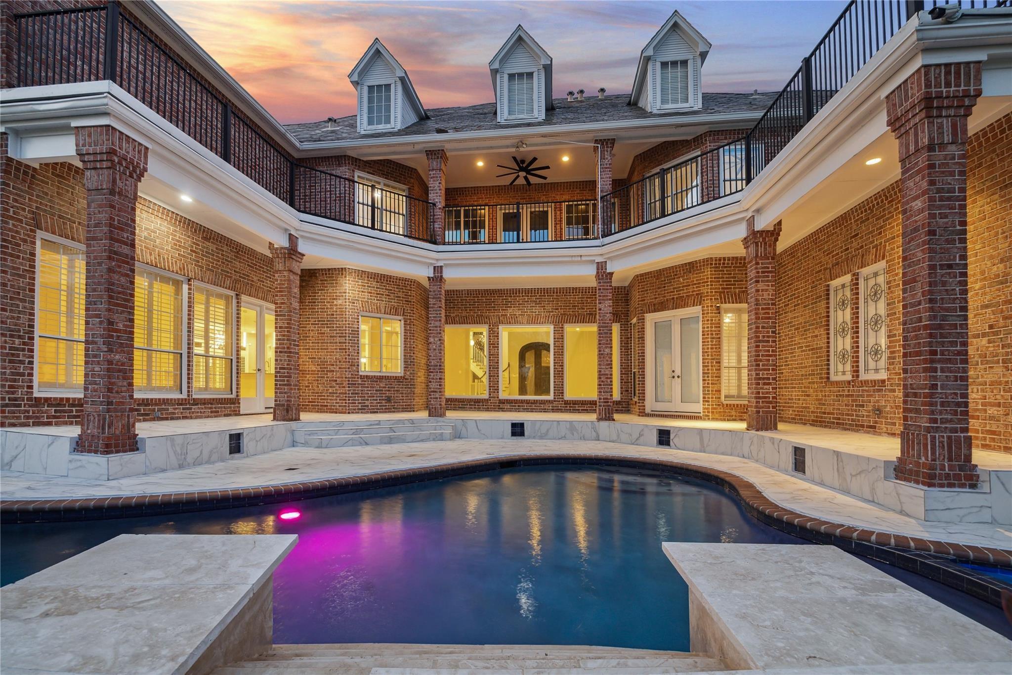 Sugar Land, Texas, 77479, United States, 6 Bedrooms Bedrooms, ,8 BathroomsBathrooms,Residential,Active,1973640