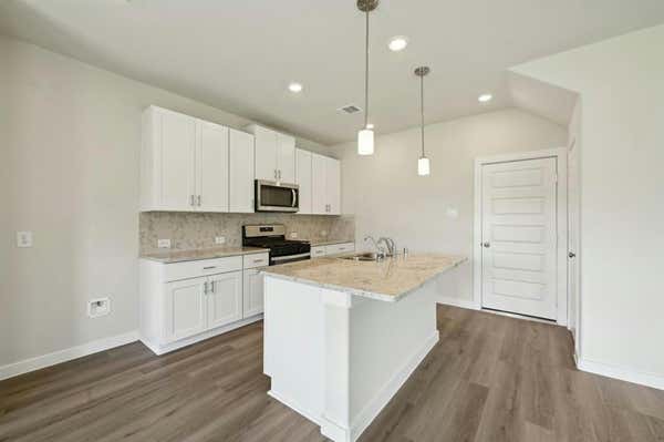 9476 HERONS PRESERVE, CONROE, TX 77385 - Image 1