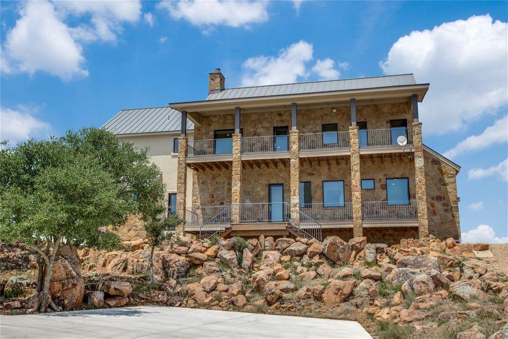 Burnet, Texas, 78611, United States, ,4 BathroomsBathrooms,Residential,Active,1702915