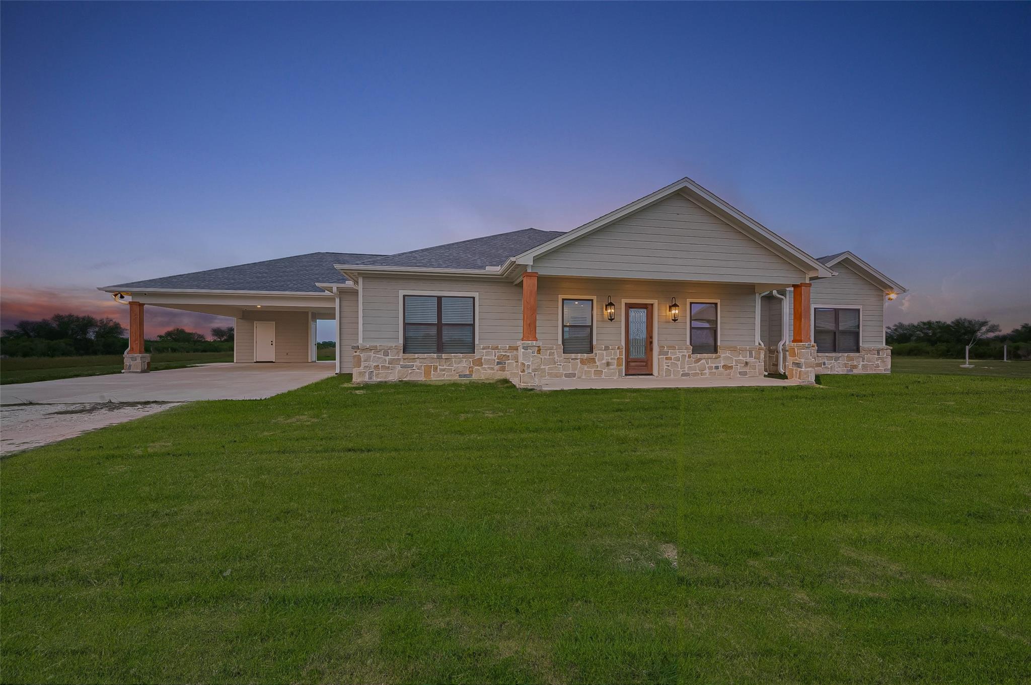 Guy, Texas, 77444, United States, 3 Bedrooms Bedrooms, ,3 BathroomsBathrooms,Residential,Active,1828702