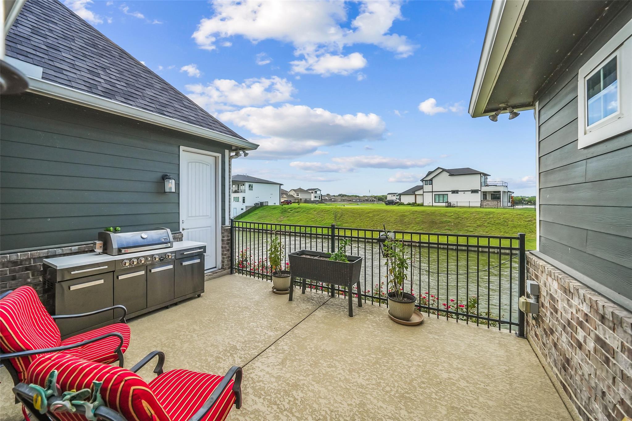 Willis, Texas, 77318, United States, 4 Bedrooms Bedrooms, ,4 BathroomsBathrooms,Residential,Active,1885007