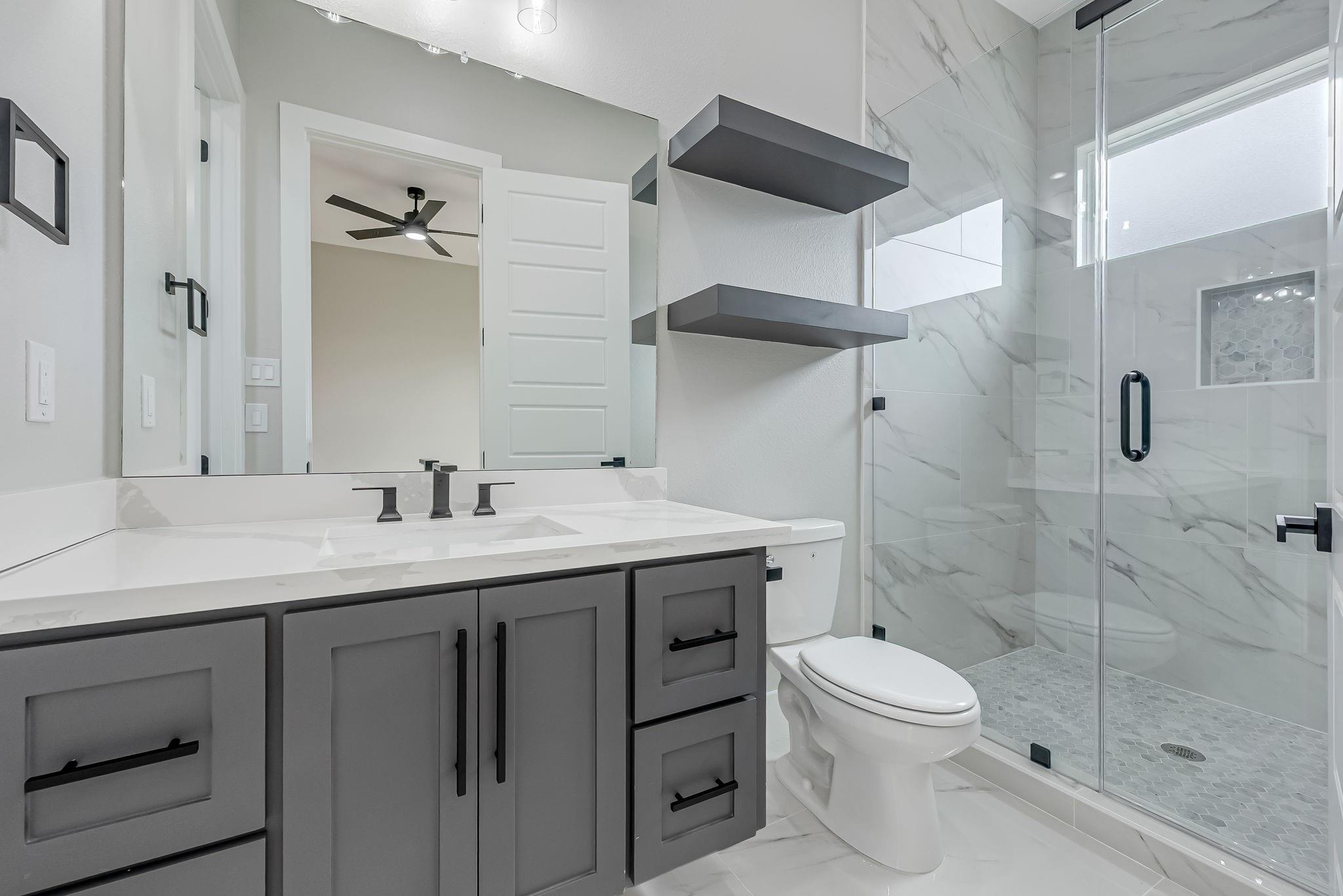 Montgomery, Texas, 77316, United States, 5 Bedrooms Bedrooms, ,6 BathroomsBathrooms,Residential,Active,2015434