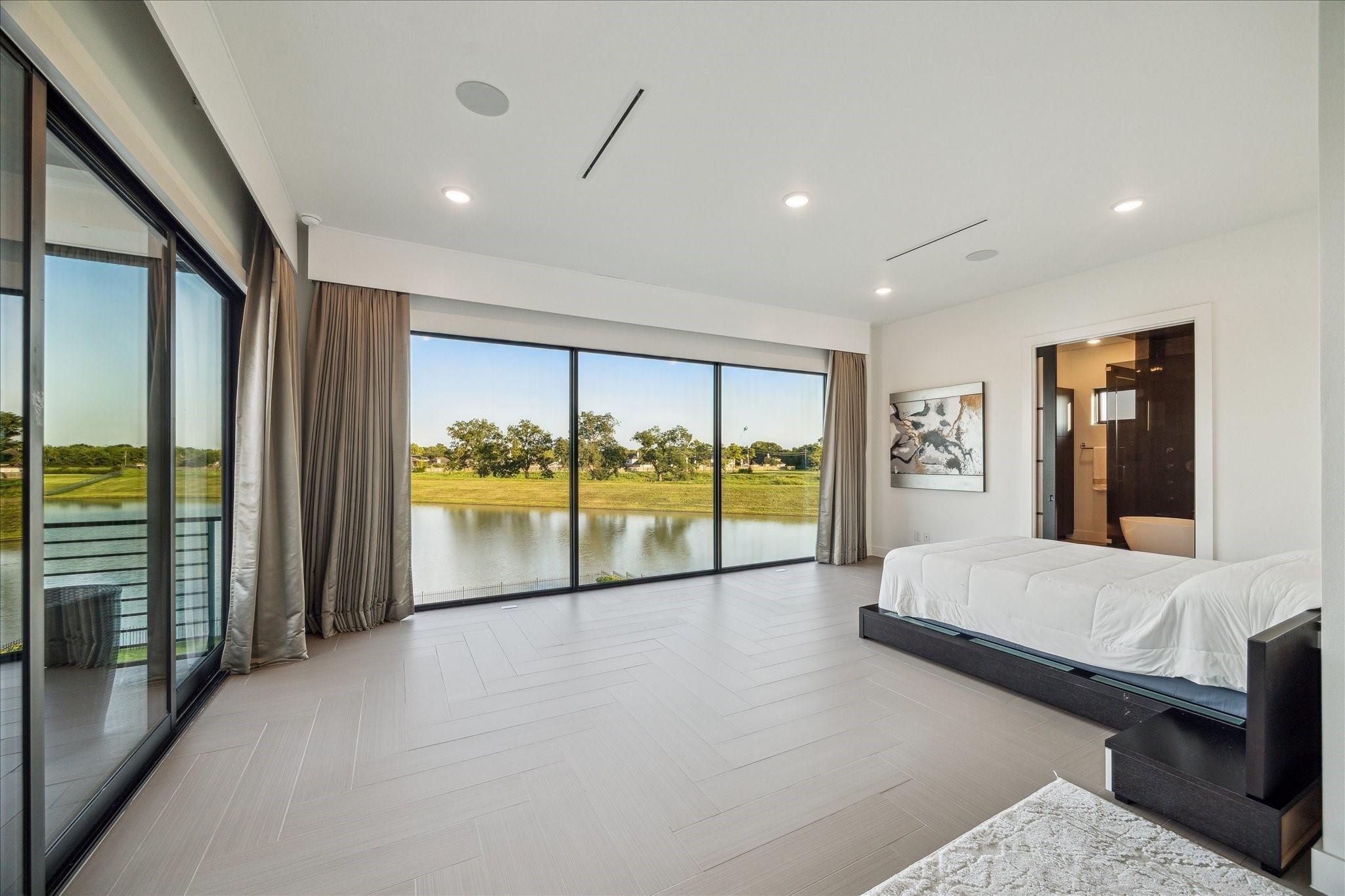 Richmond, Texas, 77469, United States, 5 Bedrooms Bedrooms, ,8 BathroomsBathrooms,Residential,Active,1990594