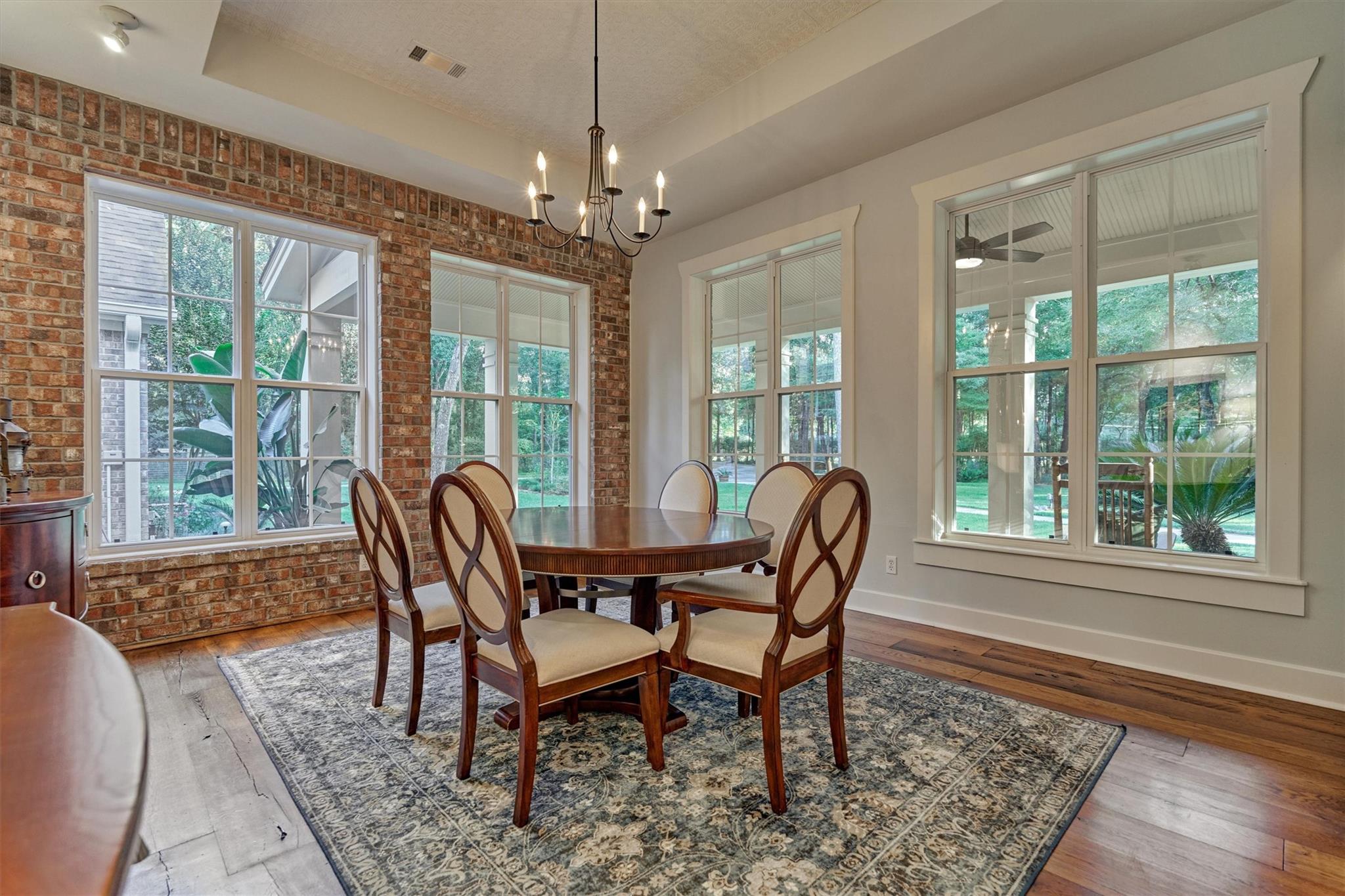 Conroe, Texas, 77384, United States, 4 Bedrooms Bedrooms, ,3 BathroomsBathrooms,Residential,Active,1967305