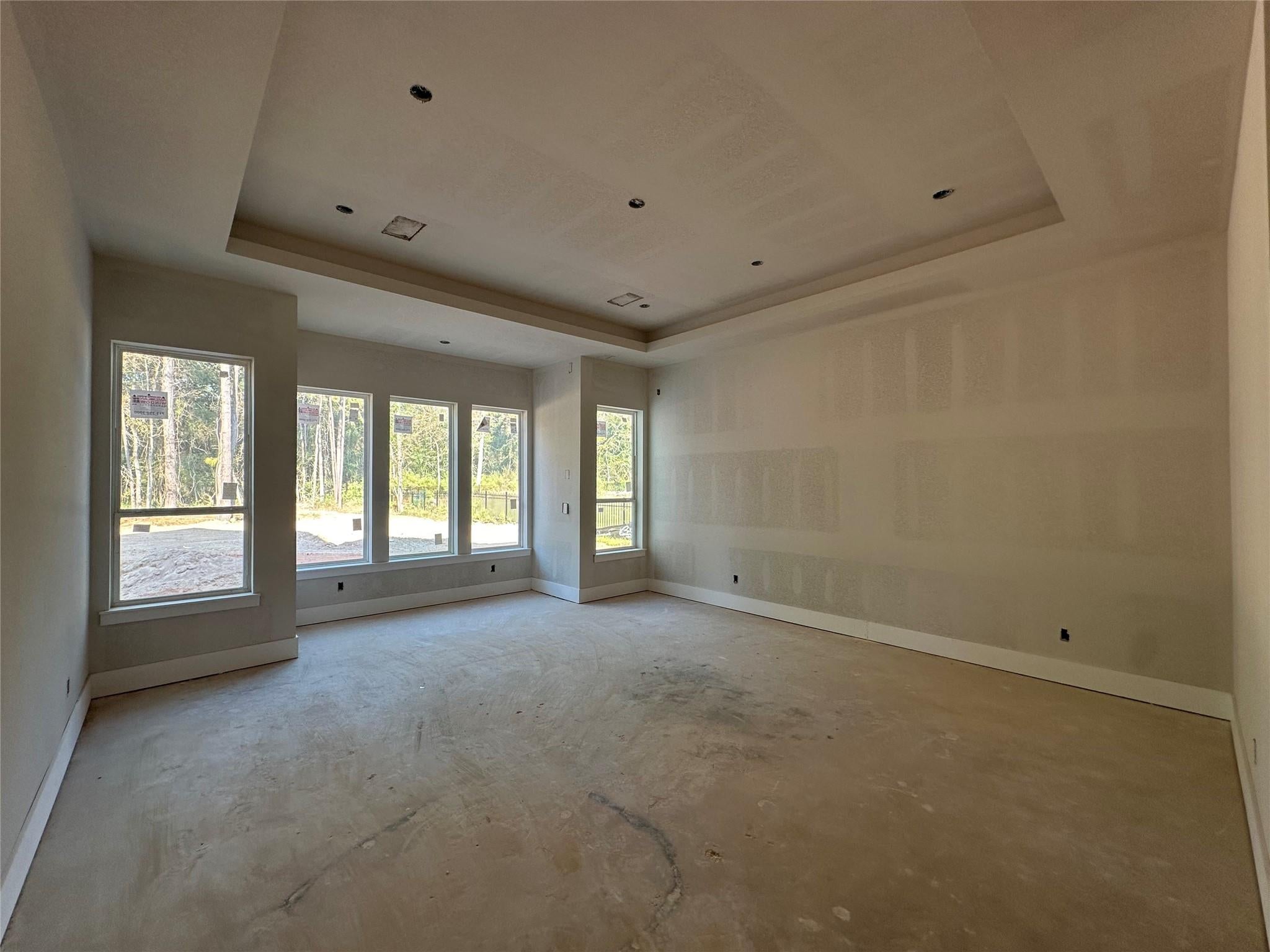 Montgomery, Texas, 77316, United States, 5 Bedrooms Bedrooms, ,7 BathroomsBathrooms,Residential,Active,1965996