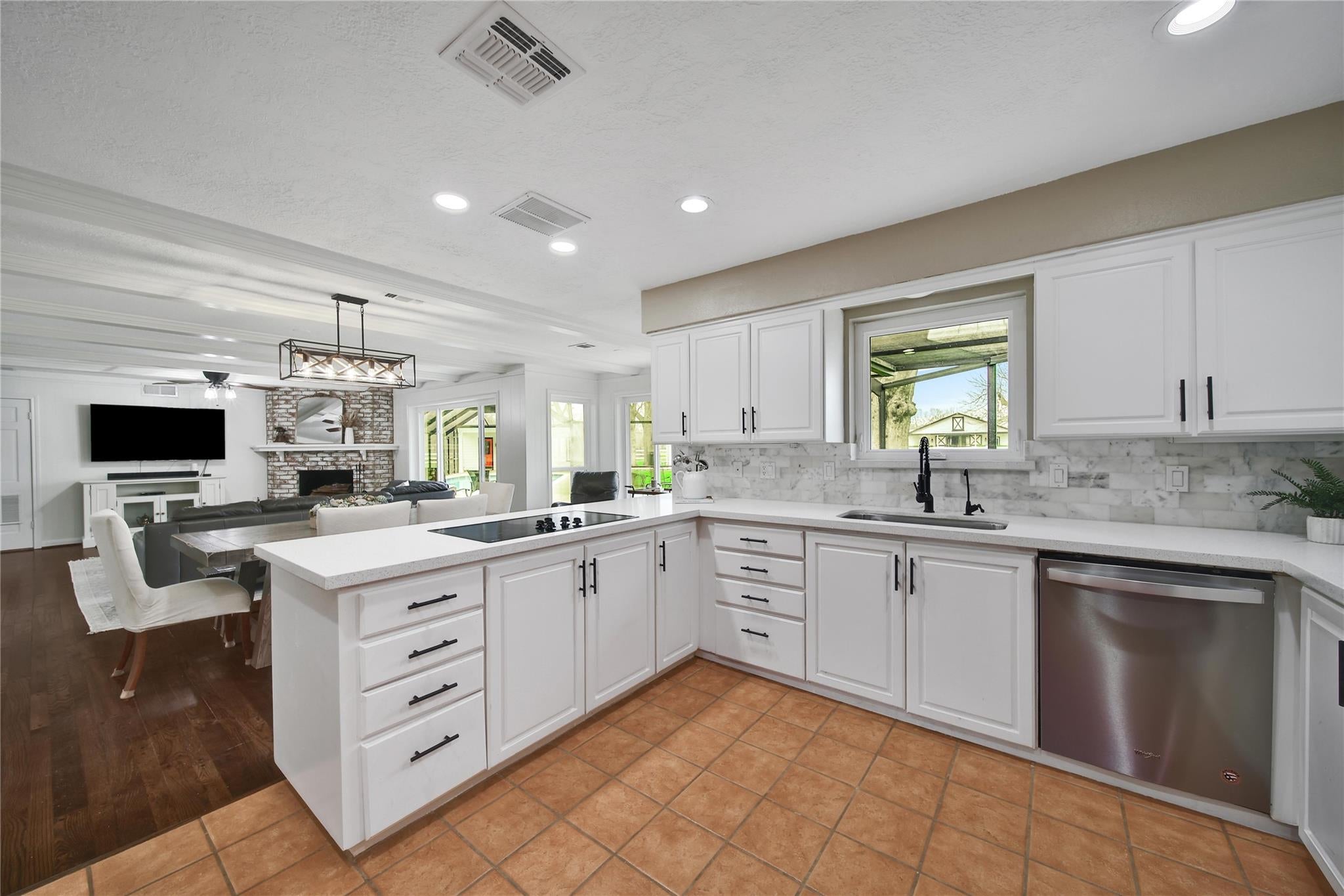 Richmond, Texas, 77406, United States, 4 Bedrooms Bedrooms, ,4 BathroomsBathrooms,Residential,Active,1894985