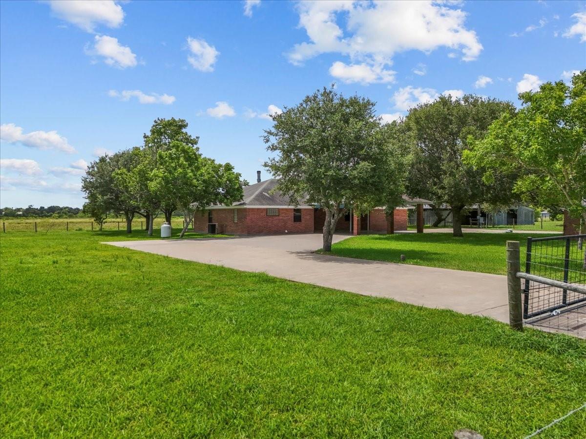 Santa Fe, Texas, 77510, United States, 3 Bedrooms Bedrooms, ,2 BathroomsBathrooms,Residential,Pending,1909101