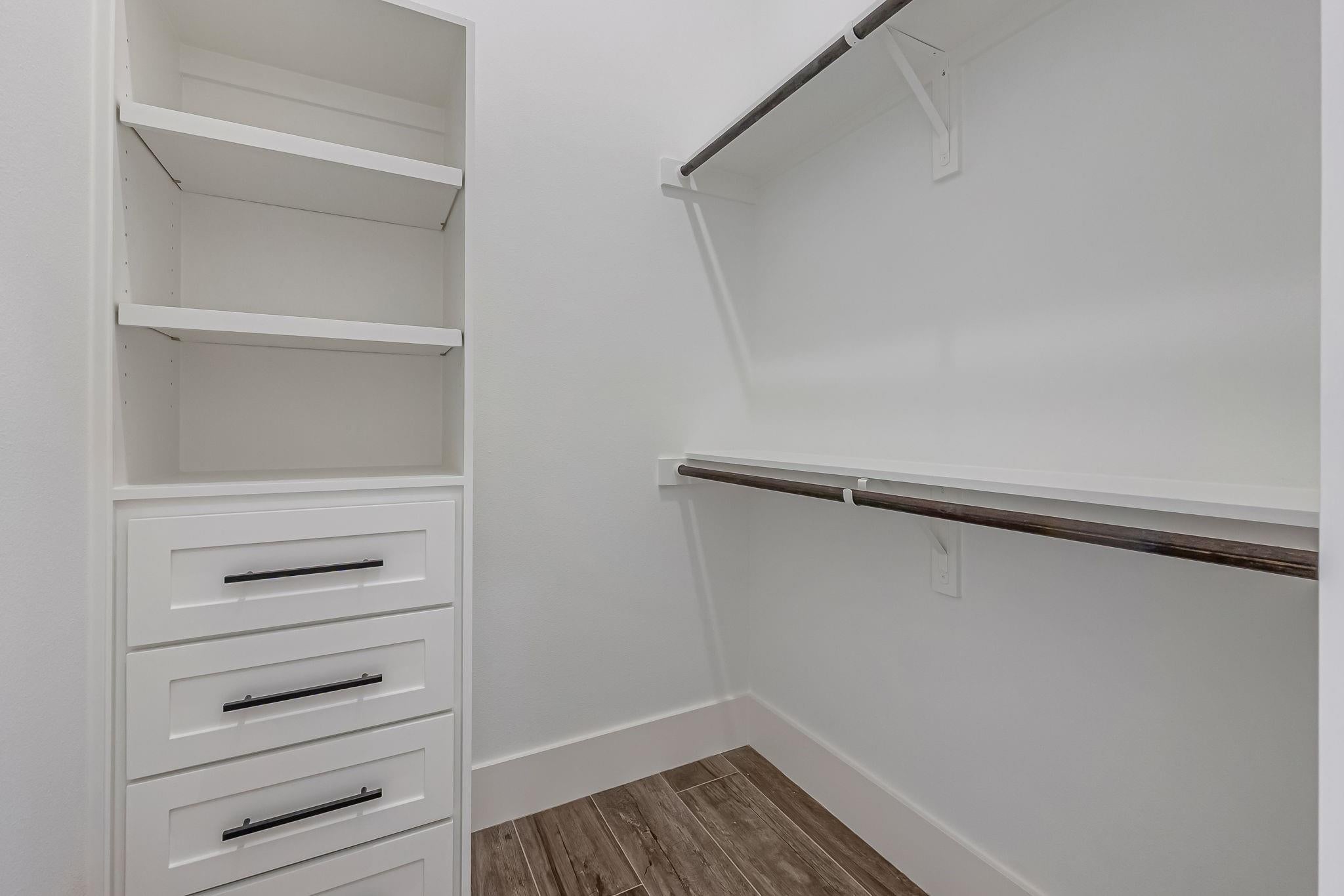 Montgomery, Texas, 77316, United States, 5 Bedrooms Bedrooms, ,6 BathroomsBathrooms,Residential,Active,2015434