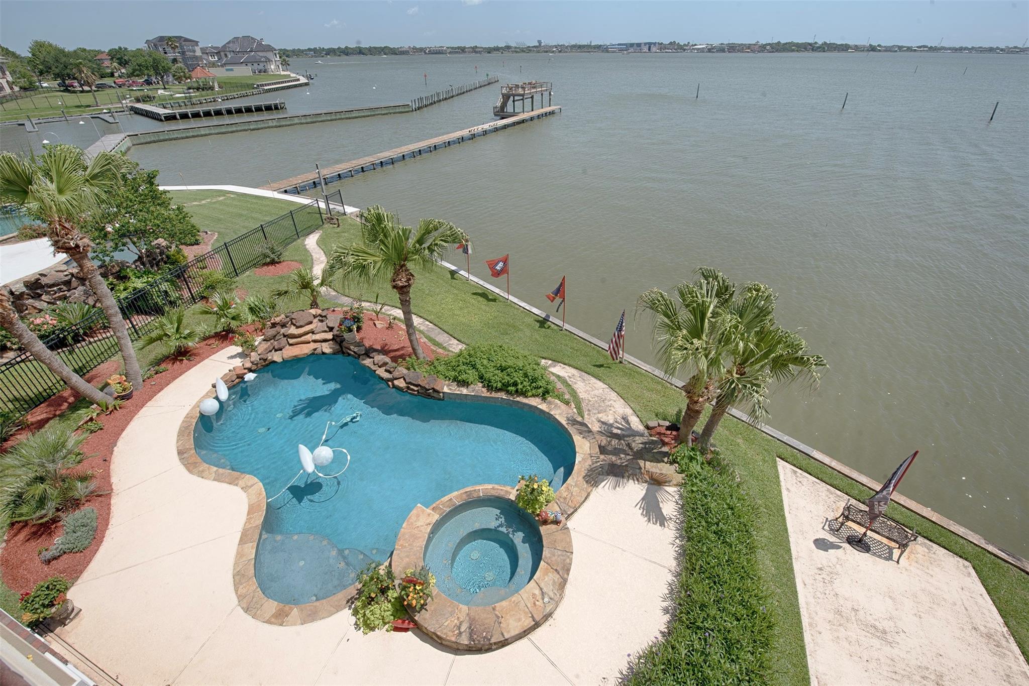 League City, Texas, 77565, United States, 3 Bedrooms Bedrooms, ,4 BathroomsBathrooms,Residential,Active,1843467