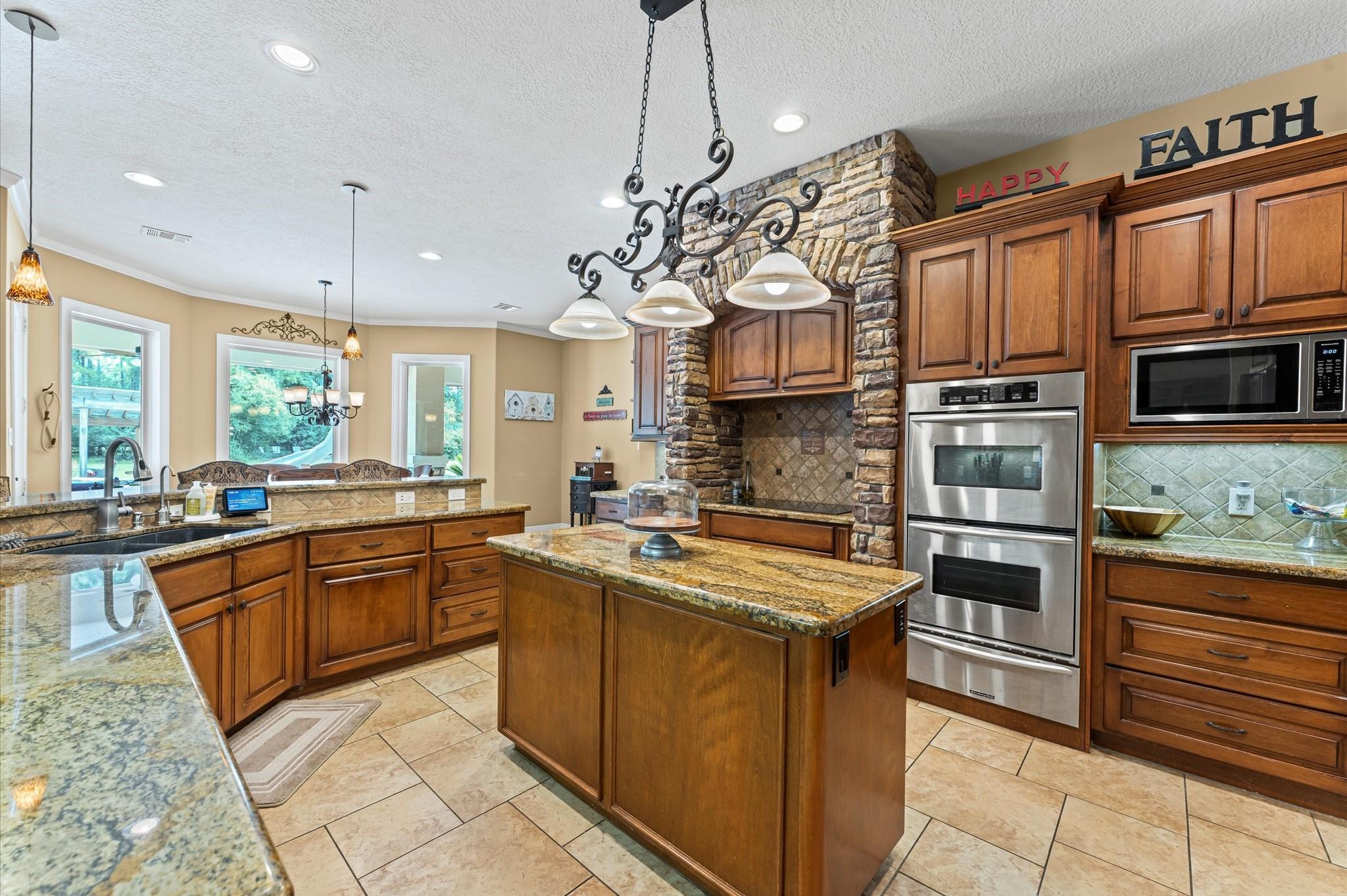 Magnolia, Texas, 77354, United States, 4 Bedrooms Bedrooms, ,5 BathroomsBathrooms,Residential,Active,1903221