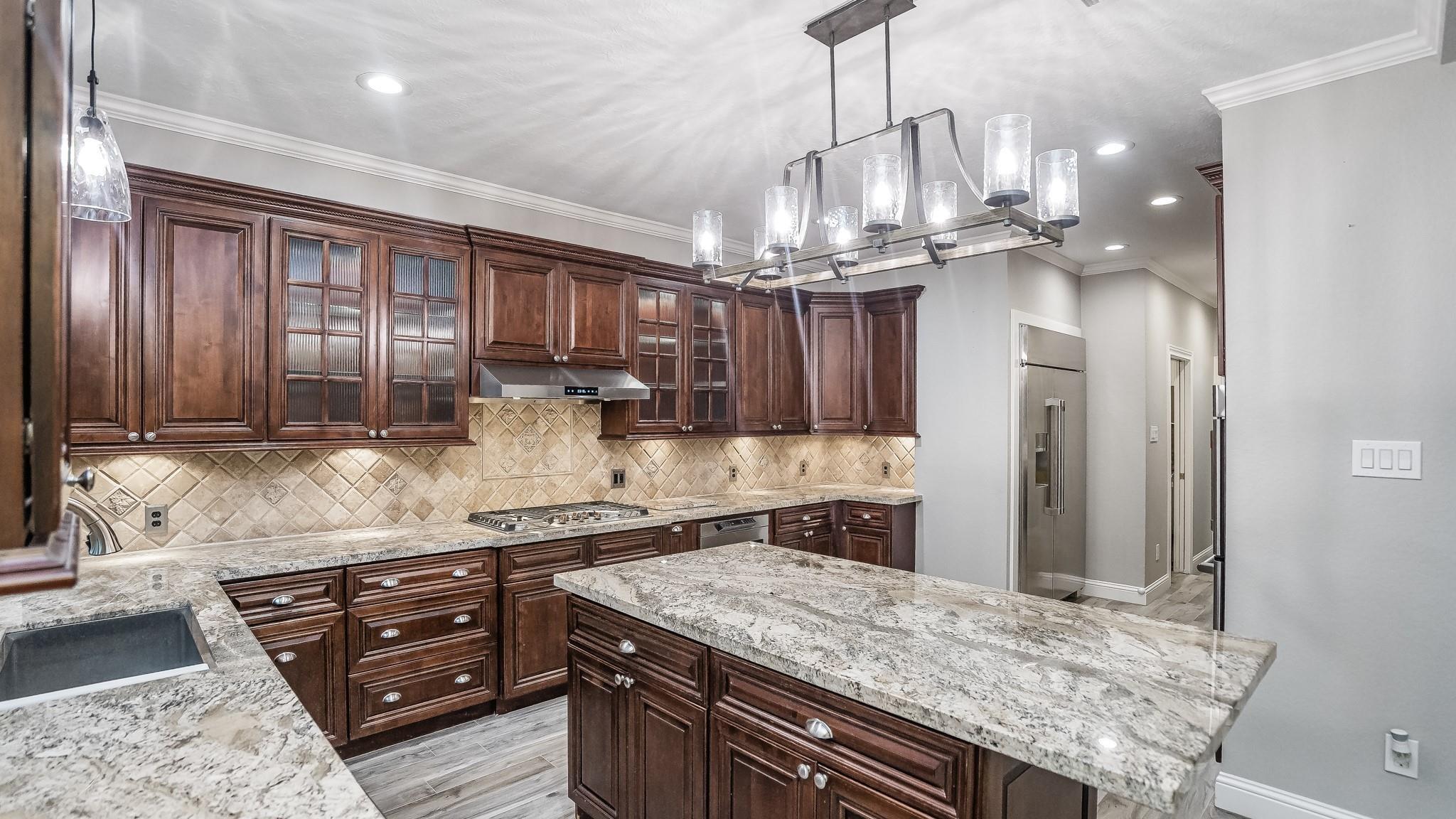 Sugar Land, Texas, 77479, United States, 5 Bedrooms Bedrooms, ,4 BathroomsBathrooms,Residential,Active,2009839