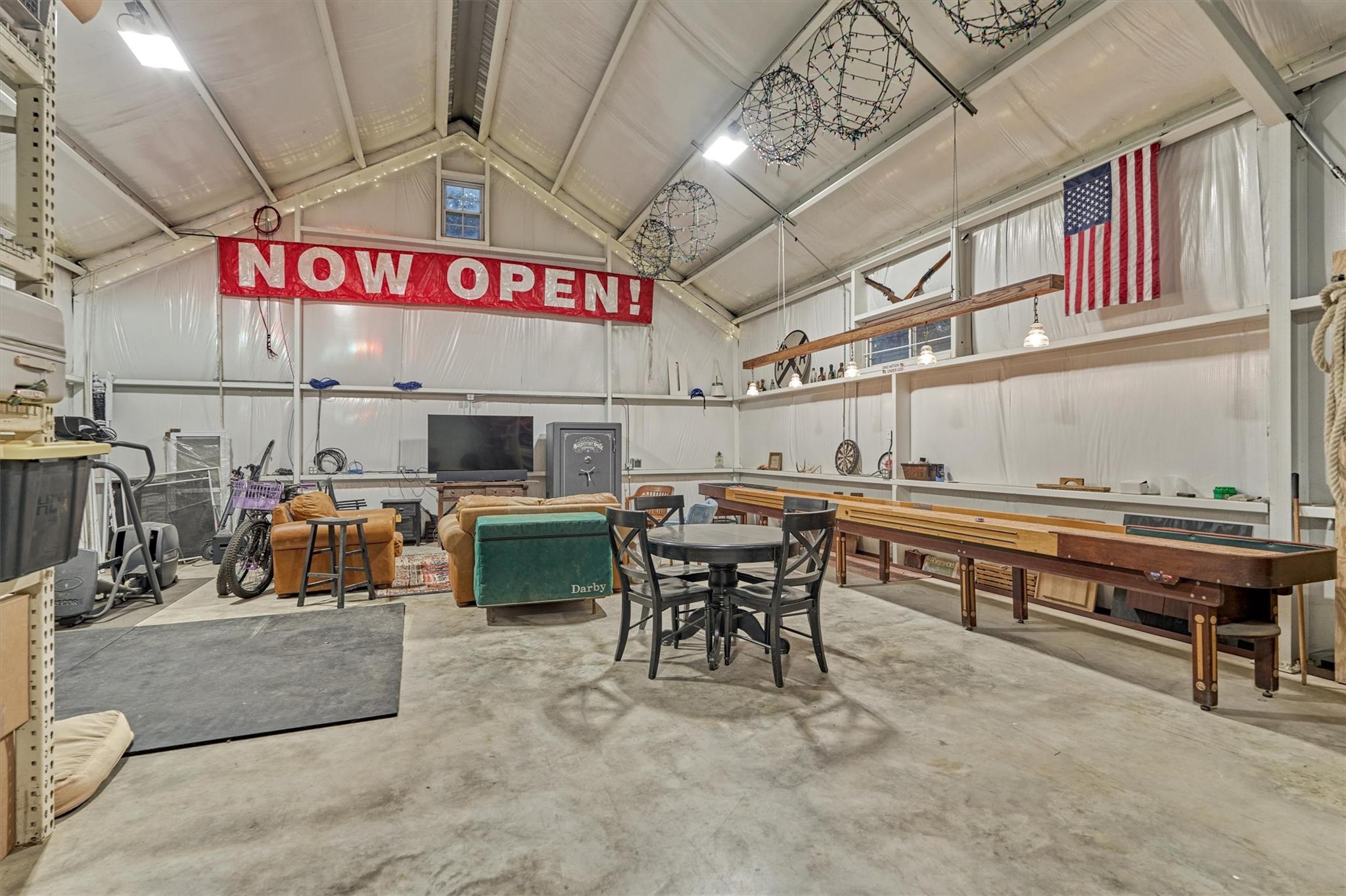 Conroe, Texas, 77384, United States, 4 Bedrooms Bedrooms, ,3 BathroomsBathrooms,Residential,Active,1967305